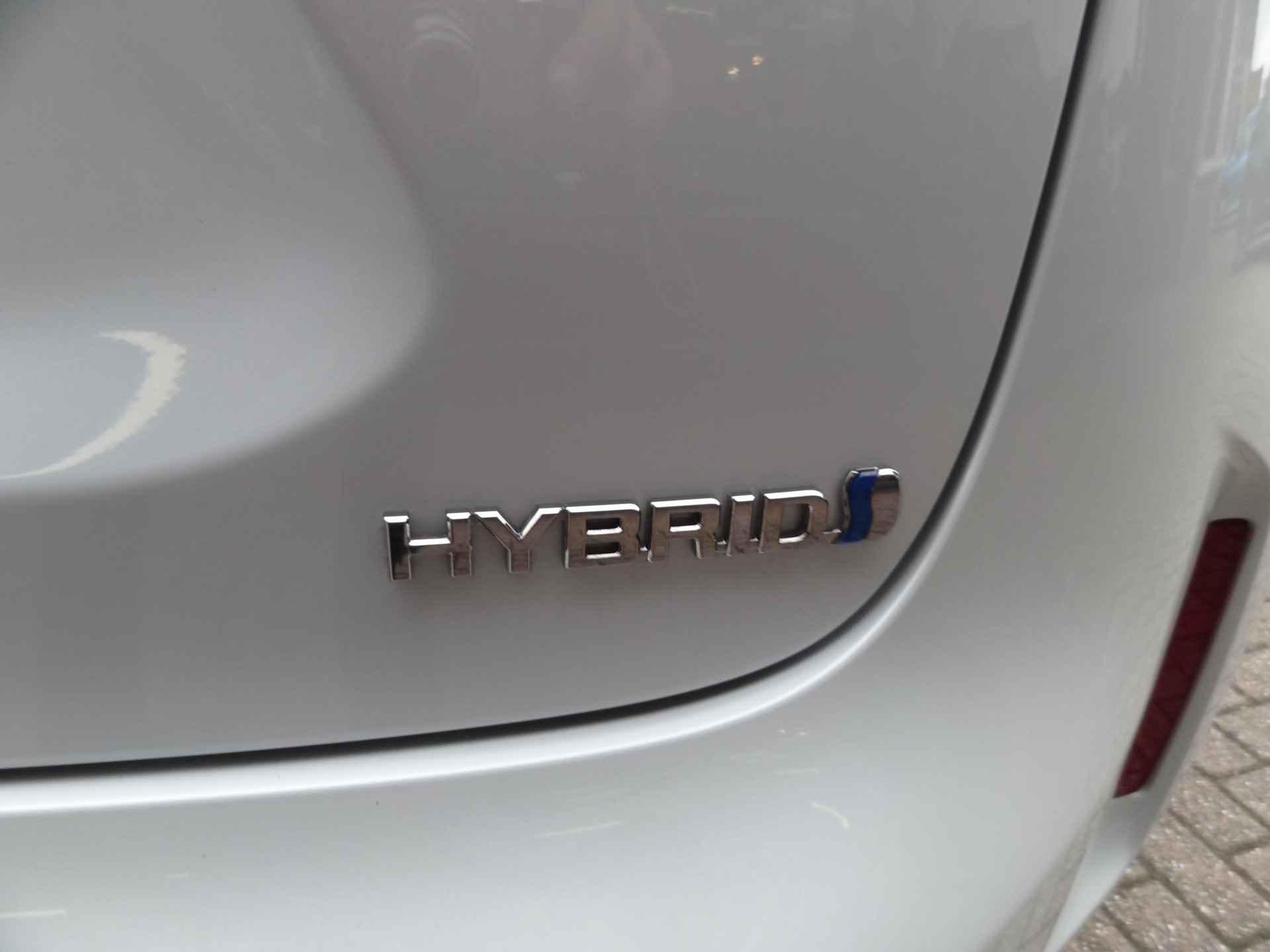 Toyota Yaris Cross 1.5 Hybrid Style panoramadak / elektr.achterklep / stoelverwarming - 17/32