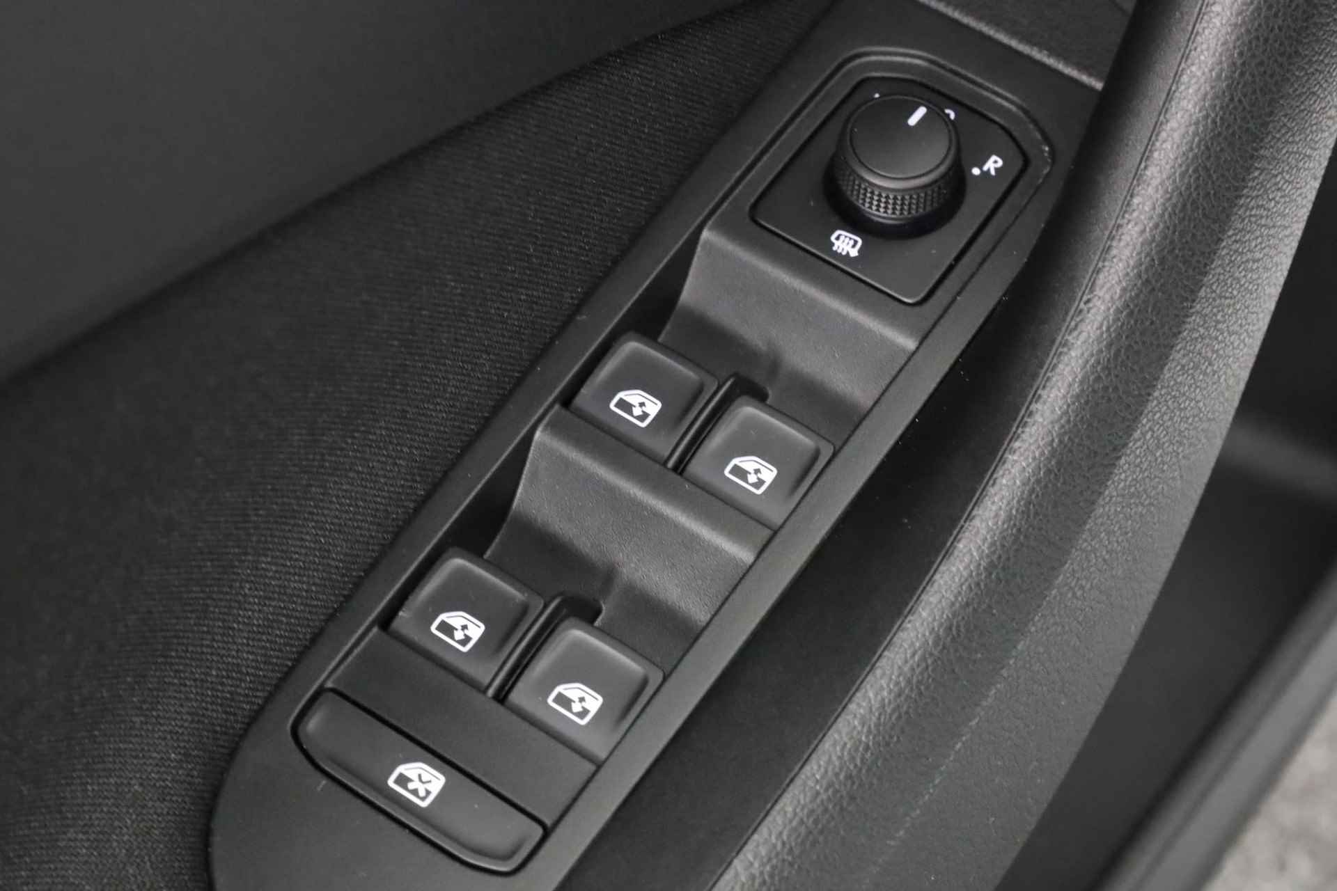Skoda Kamiq 1.0 TSI 110PK Style | LED | Navi | Clima | Cruise | Apple CarPlay / Android auto | 16 inch - 19/36