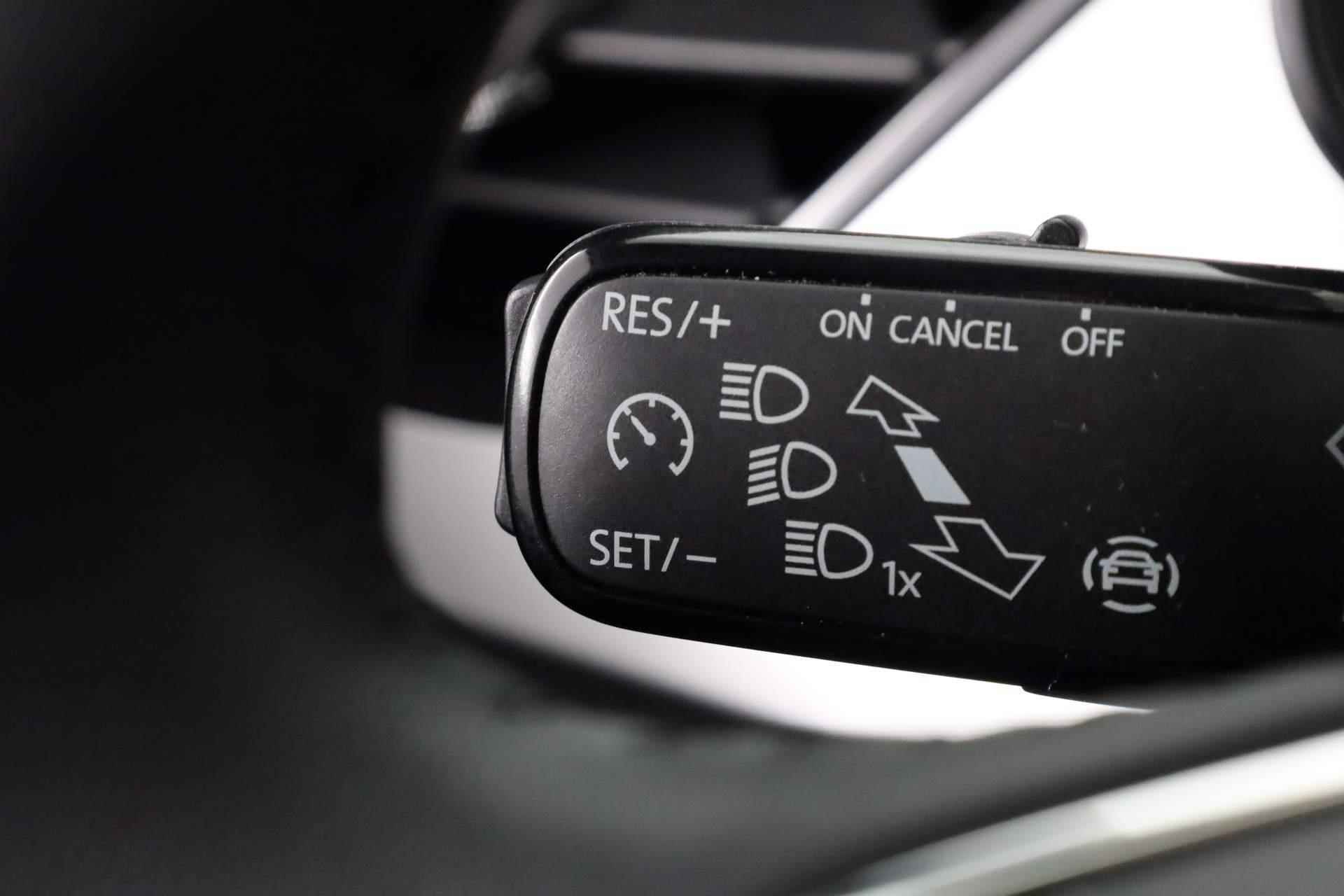 Skoda Kamiq 1.0 TSI 110PK Style | LED | Navi | Clima | Cruise | Apple CarPlay / Android auto | 16 inch - 20/36