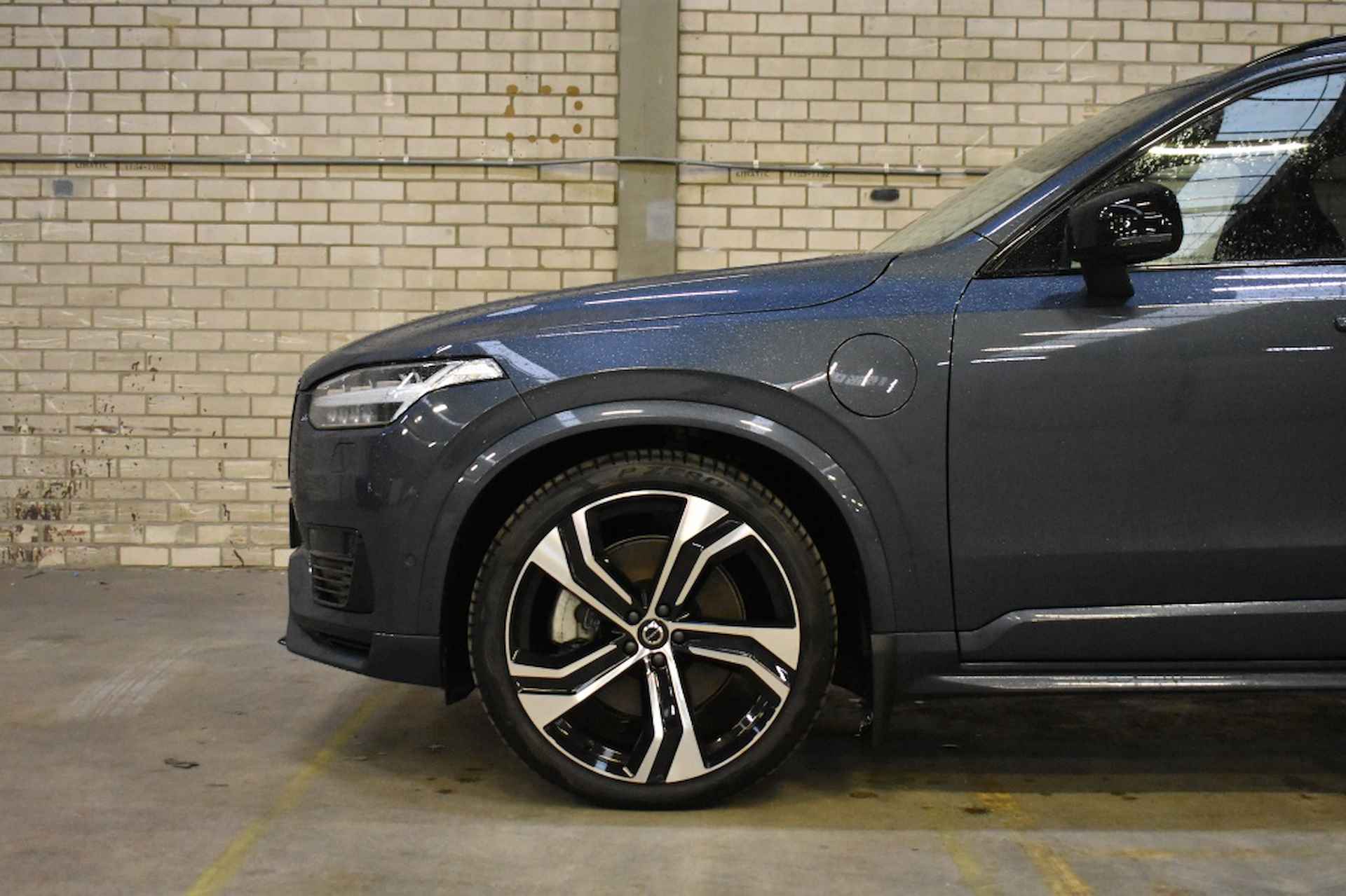 Volvo XC90 T8 455pk AWD Ultimate Dark | Luchtvering | Bowers&Wilkins | 22'' - 5/38