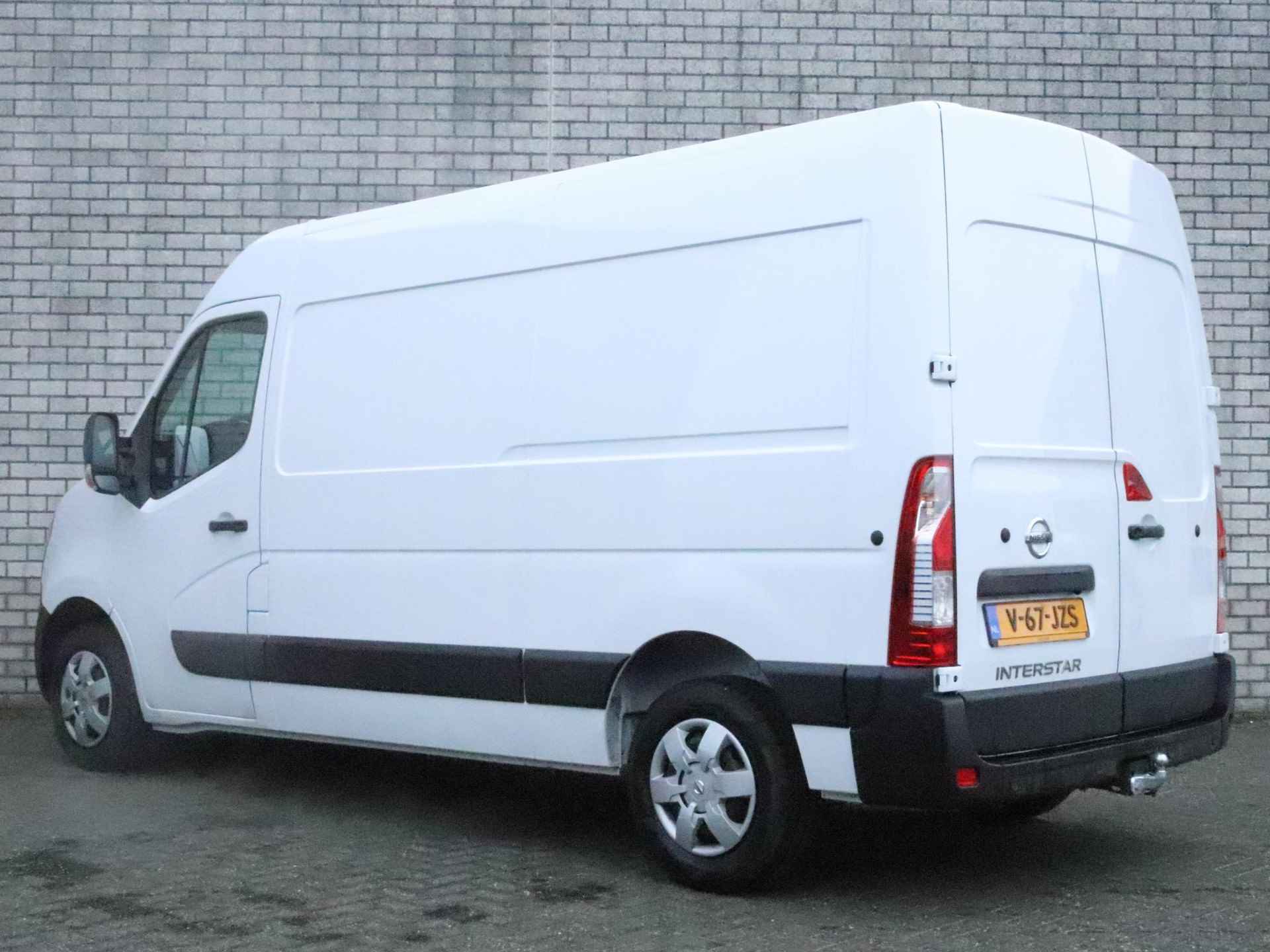 Nissan Interstar GB L2 H2 dCi 150 Automaat N-Connecta Nissan Interstar | Achteruitrijcamera | Navigatie | Trekhaak | - 7/31