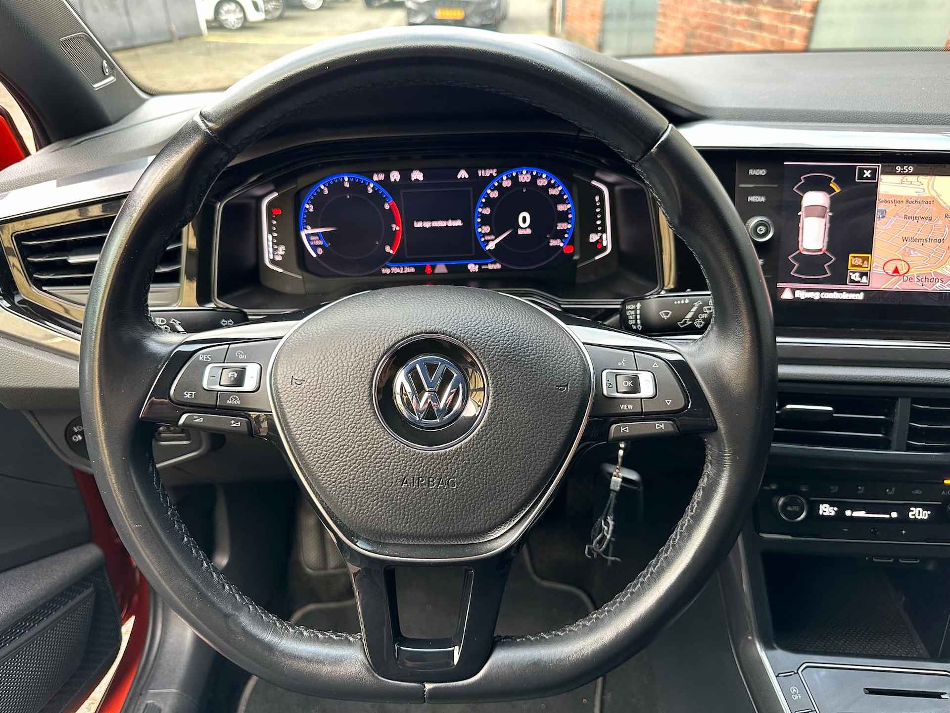 Volkswagen Polo 1.0 TSI Comfortline Business Camera | PDC | Carplay | Panodak | 6 bak | digitaal dashboard | - 13/27