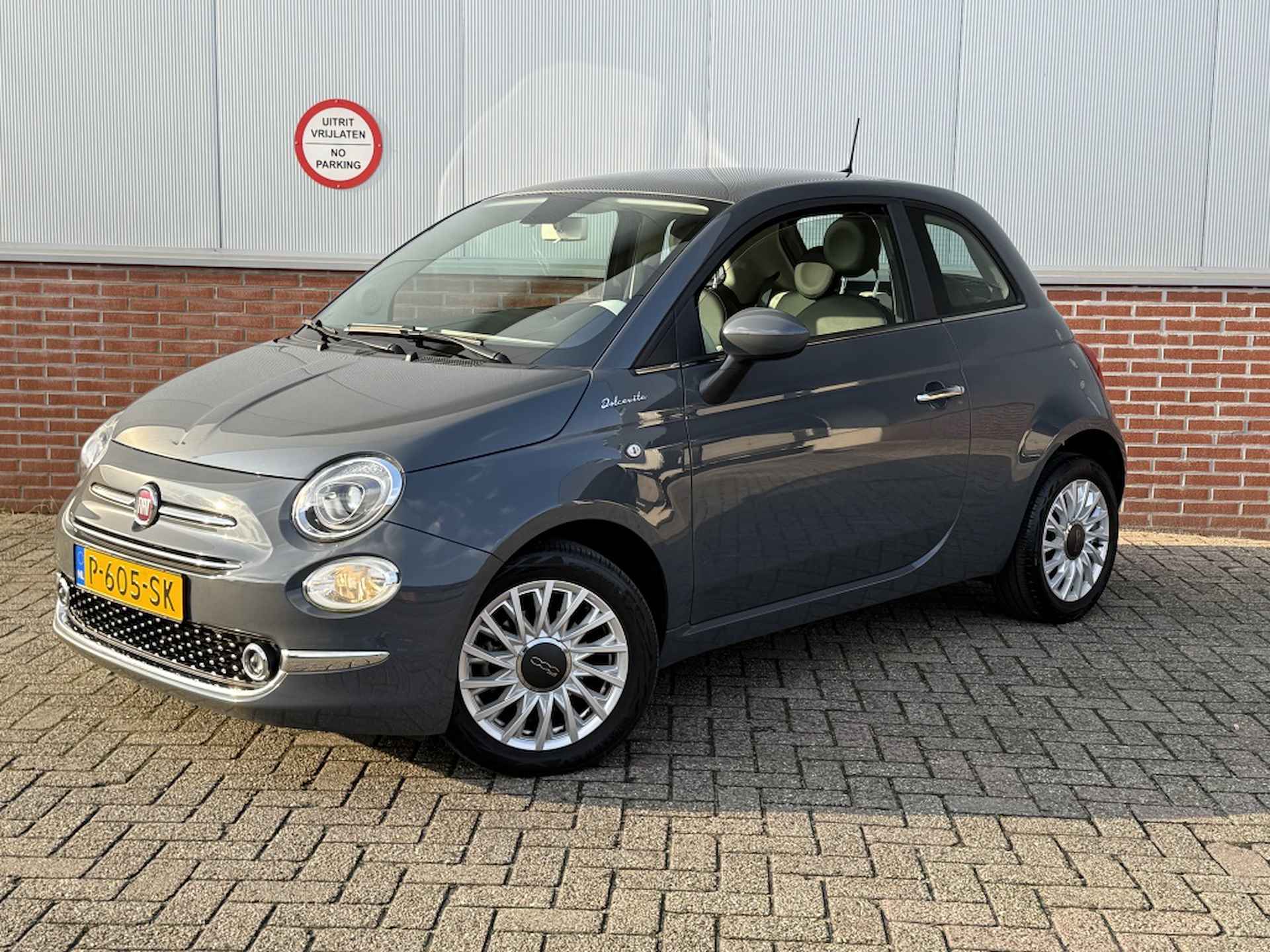 Fiat 500 1.0 Hybrid 70 PK Dolcevita | Navi | Carplay | Clima | PDC | 15" - 2/19