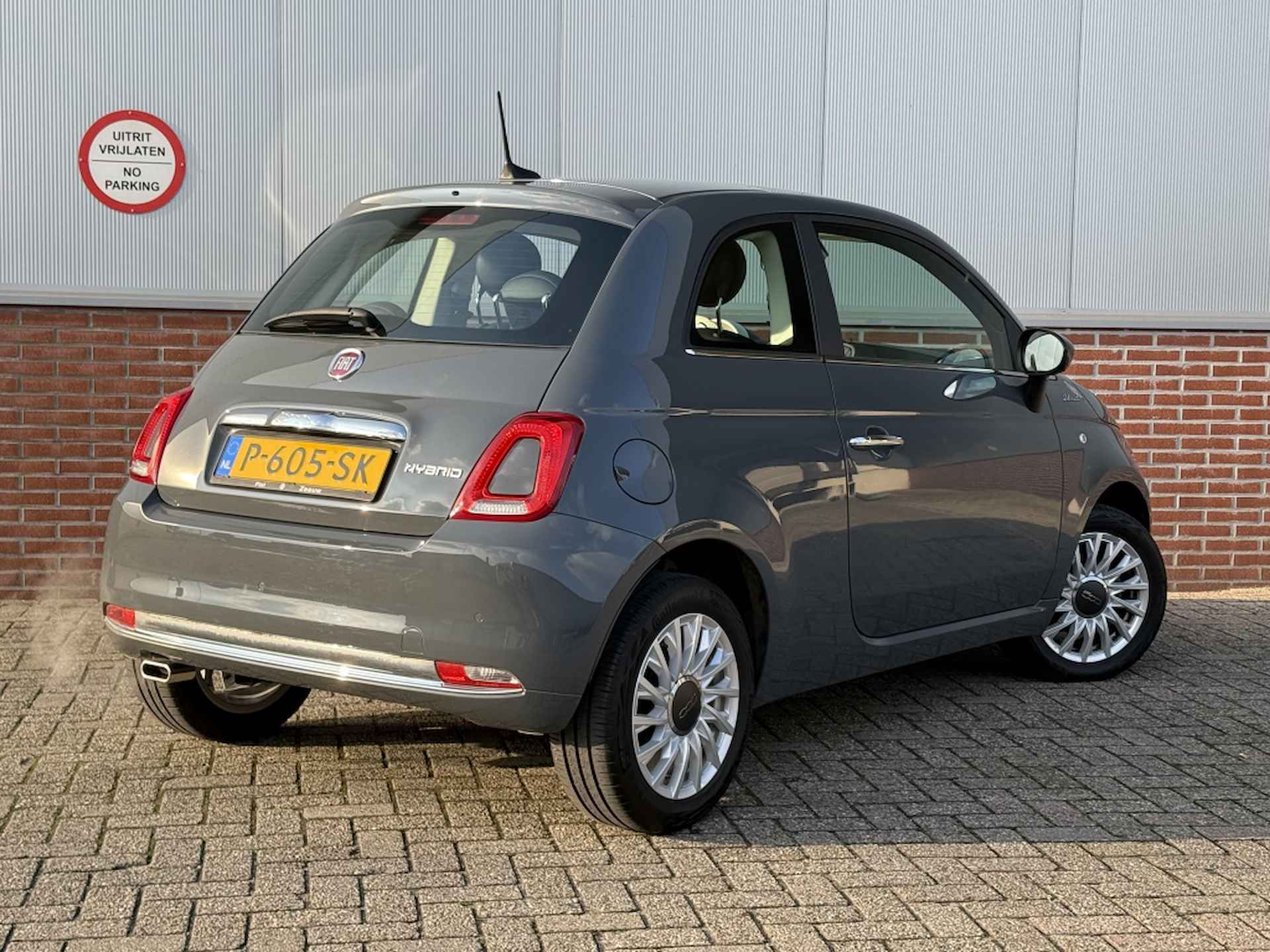 Fiat 500 1.0 Hybrid 70 PK Dolcevita | Navi | Carplay | Clima | PDC | 15" - 6/19