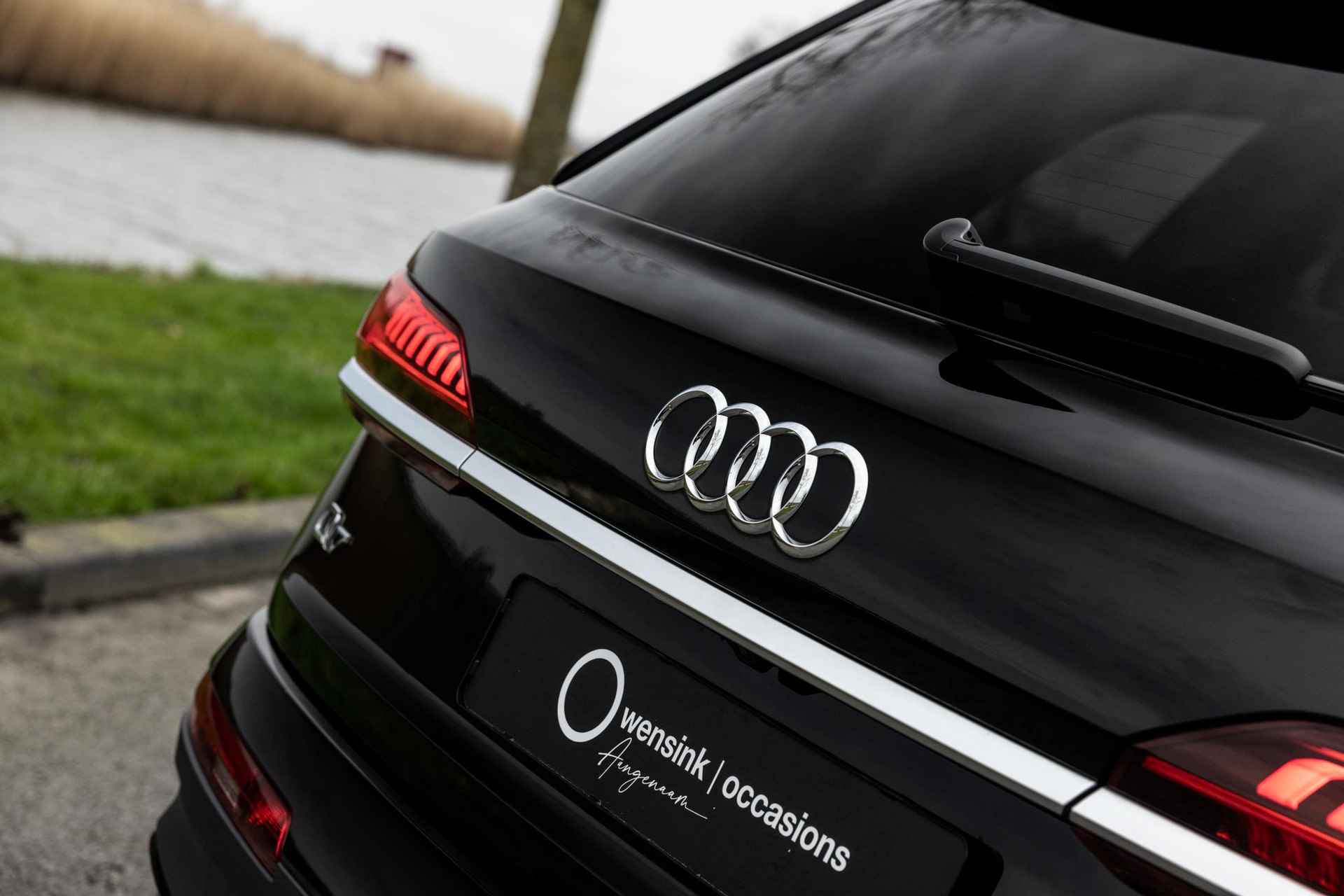 Audi Q7 55 TFSI e quattro Pro Line S | 380PK | Panoramadak | Matrix LED | B&O Audio | Sportstoelen | Privacy Glass | 21" Lichtmetaal | S-Line | - 18/60