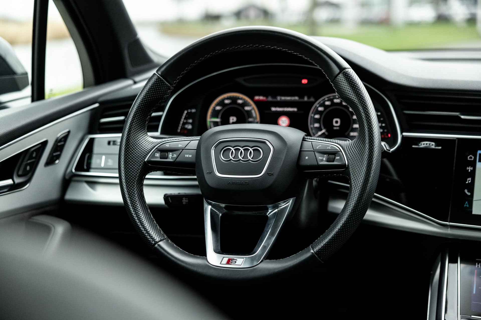 Audi Q7 55 TFSI e quattro Pro Line S | 380PK | Panoramadak | Matrix LED | B&O Audio | Sportstoelen | Privacy Glass | 21" Lichtmetaal | S-Line | - 28/60