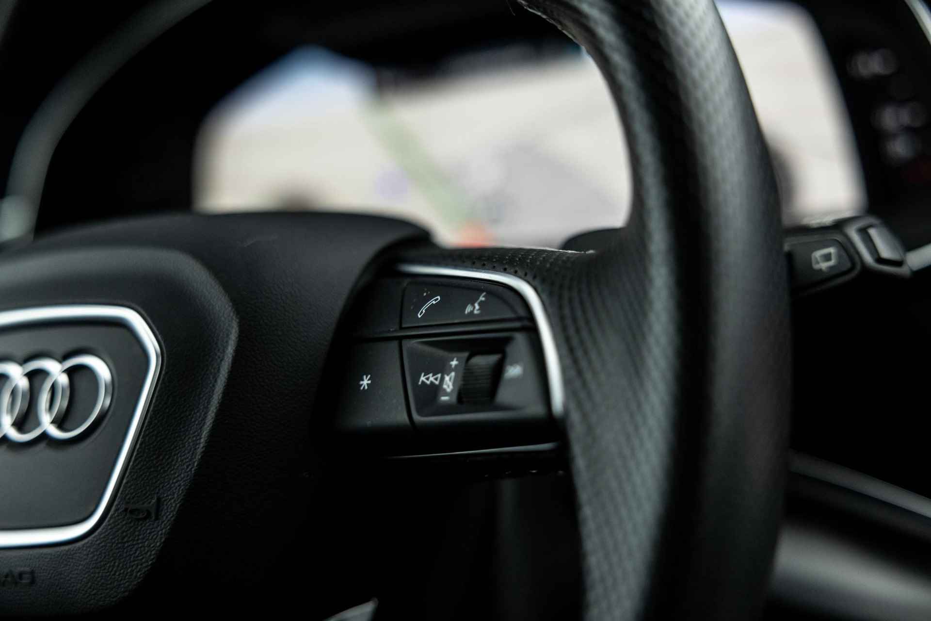 Audi Q7 55 TFSI e quattro Pro Line S | 380PK | Panoramadak | Matrix LED | B&O Audio | Sportstoelen | Privacy Glass | 21" Lichtmetaal | S-Line | - 35/60