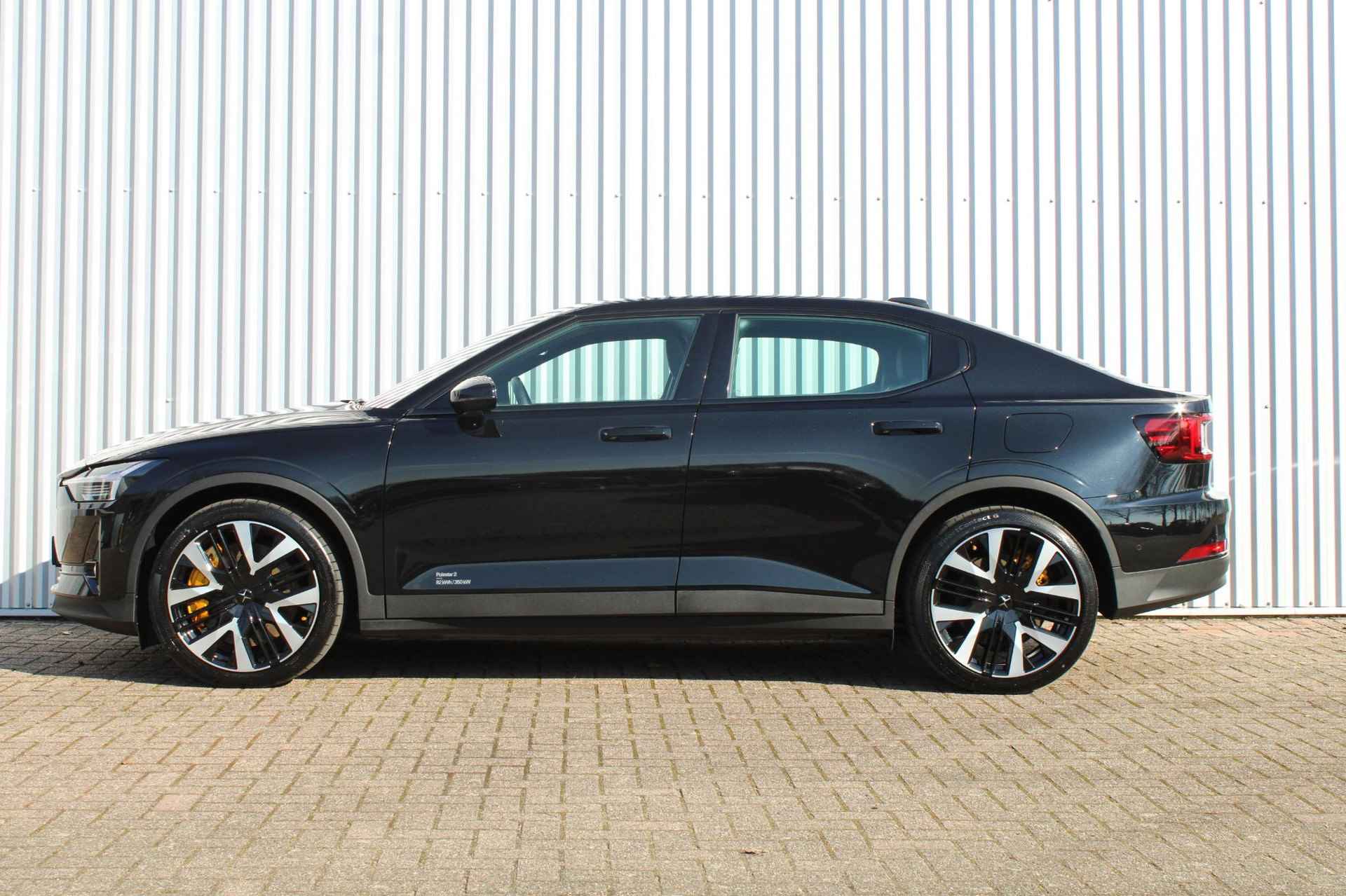 Polestar 2 Long Range Dual Motor Performance Plus 82 kWh, 360" Rondomzicht camera, Google Services, Adaptieve Cruise Control, BLIS, Achterbank verwarming, - 4/31