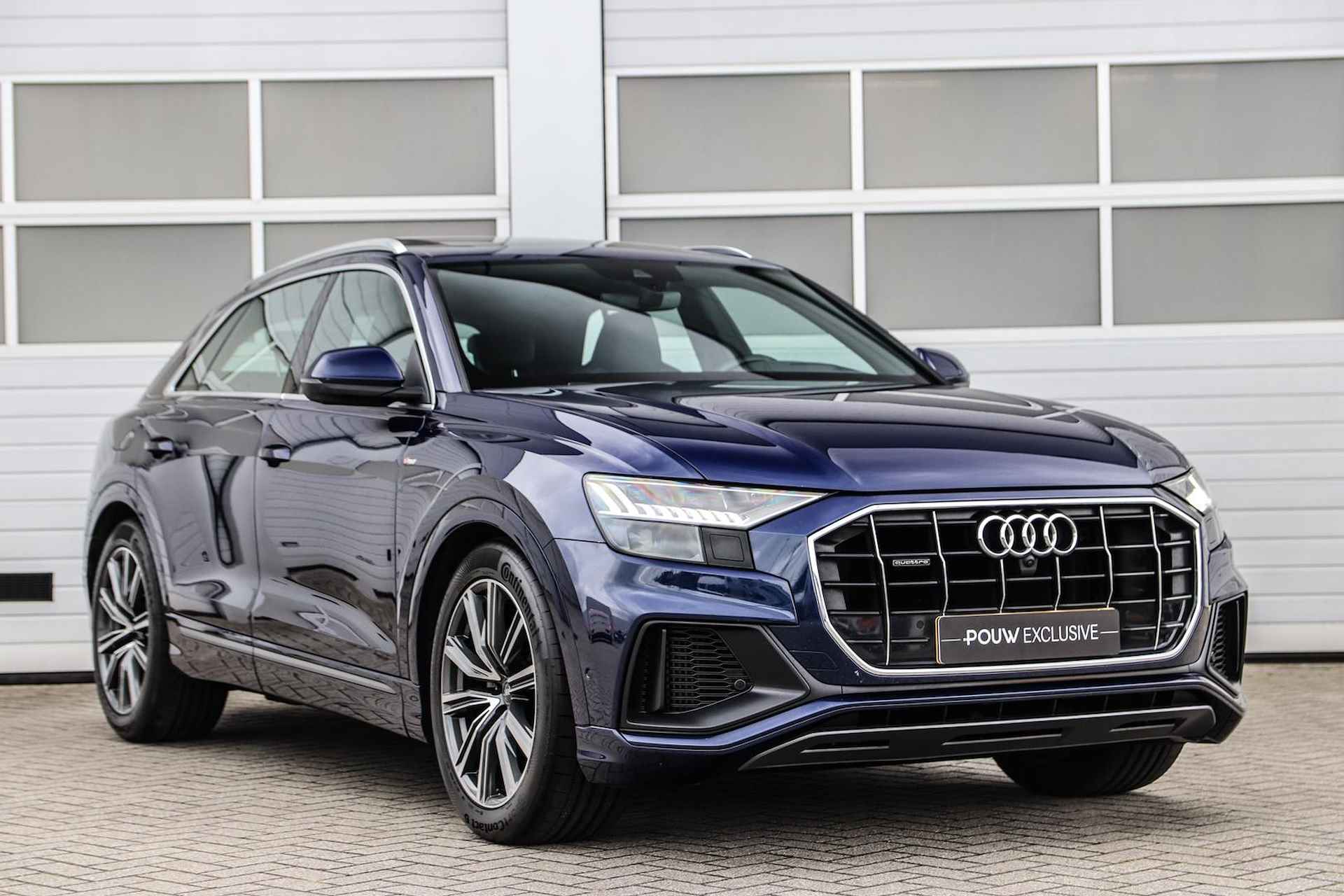 Audi Q8 55 TFSI 340pk Quattro S-Line Edition | Vierwielbesturing | Panoramadak | S-Sportstoelen - 7/52