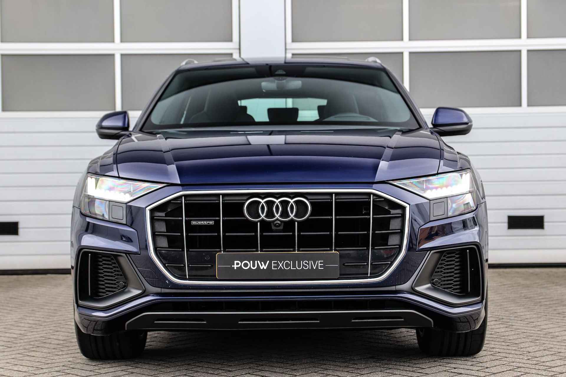 Audi Q8 55 TFSI 340pk Quattro S-Line Edition | Vierwielbesturing | Panoramadak | S-Sportstoelen - 8/52