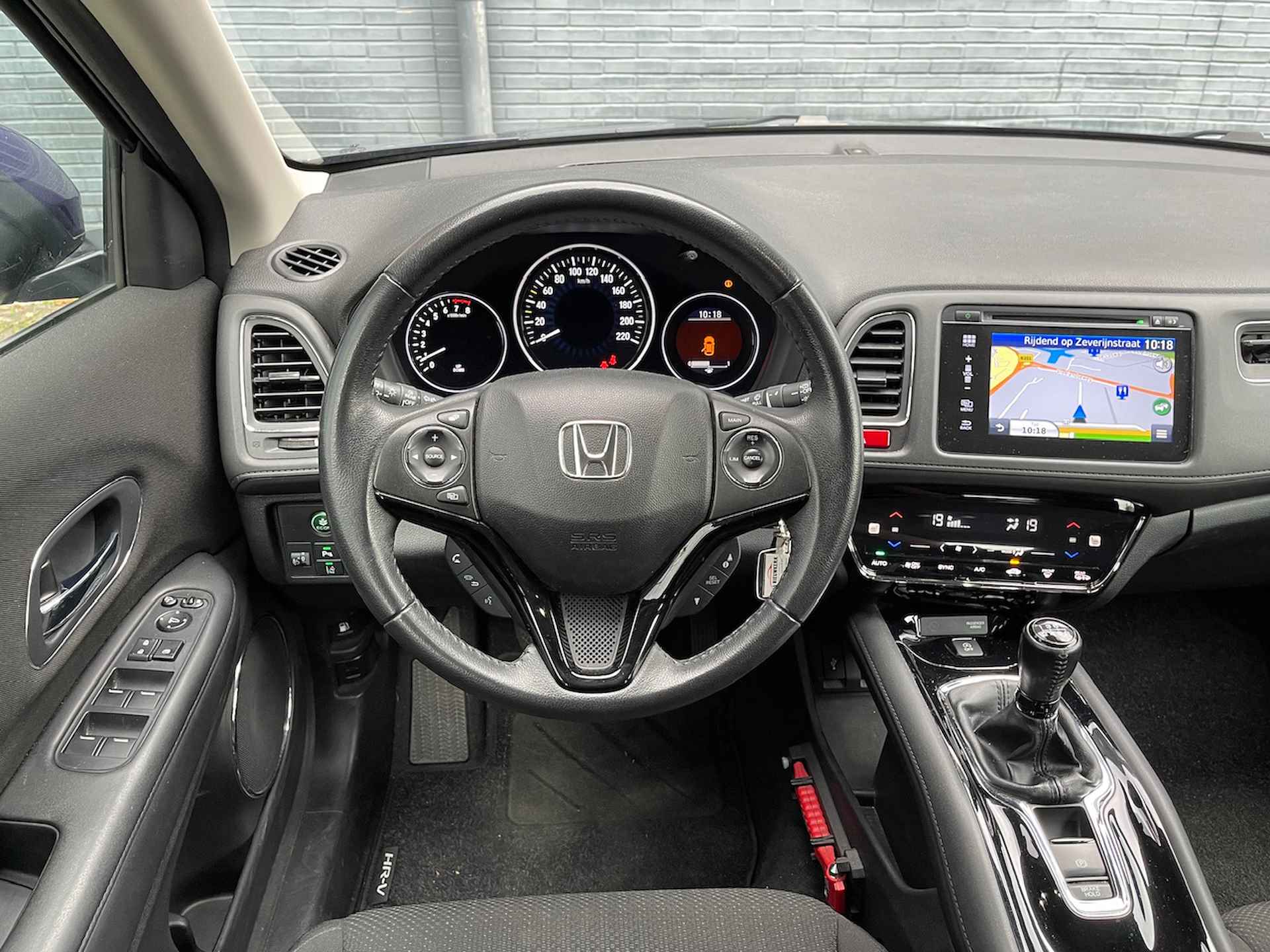 HONDA HR-V 1.5 i-VTEC 130pk Elegance | Navigatie | Afneembare Trekhaak | Cruisecontrol | Parkeersensoren | Stoelverwarming | Lichtmetalen Velgen | Climatecontrol - 5/25