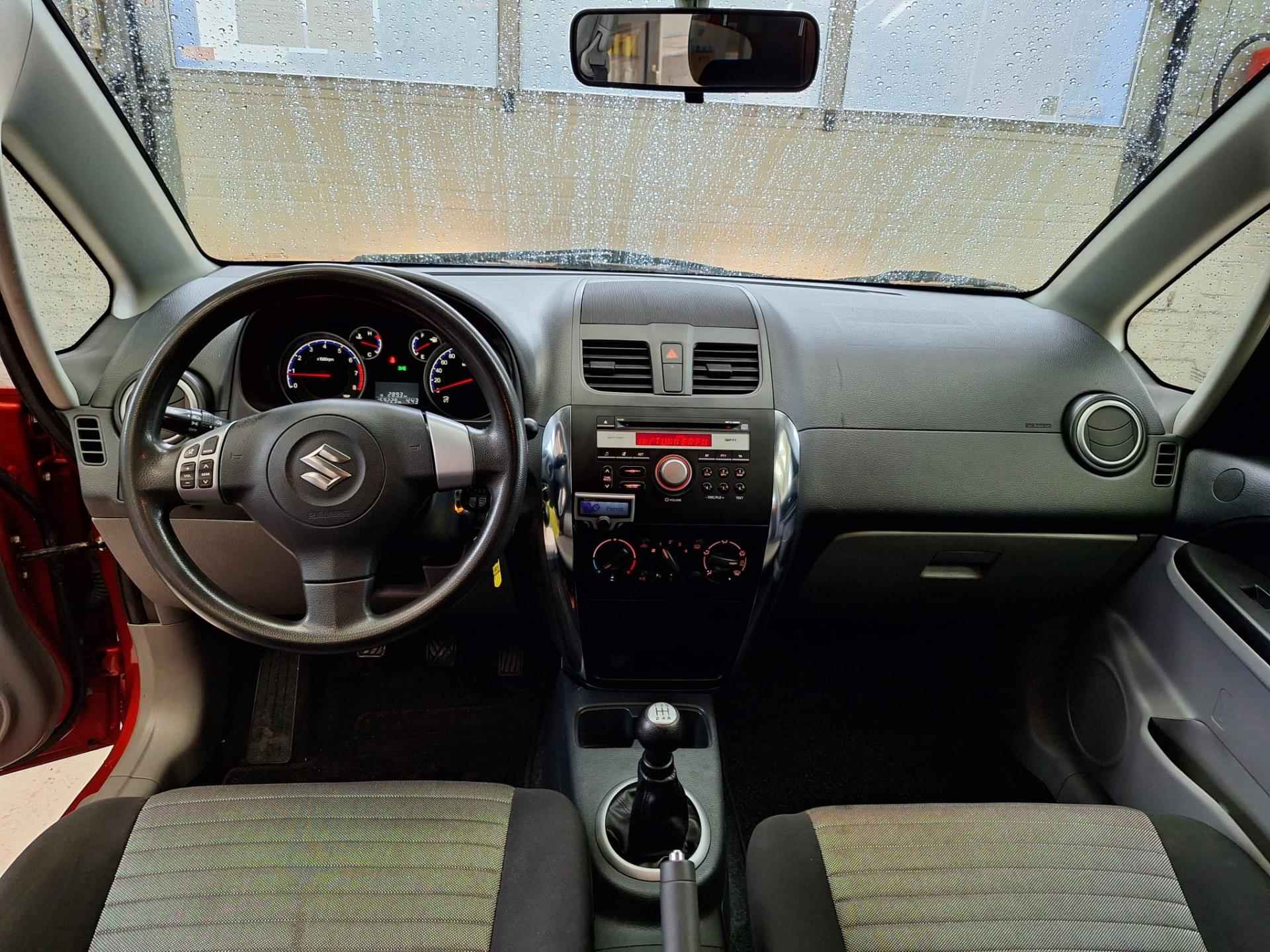 Suzuki SX4 1.6 Comfort - 17/18