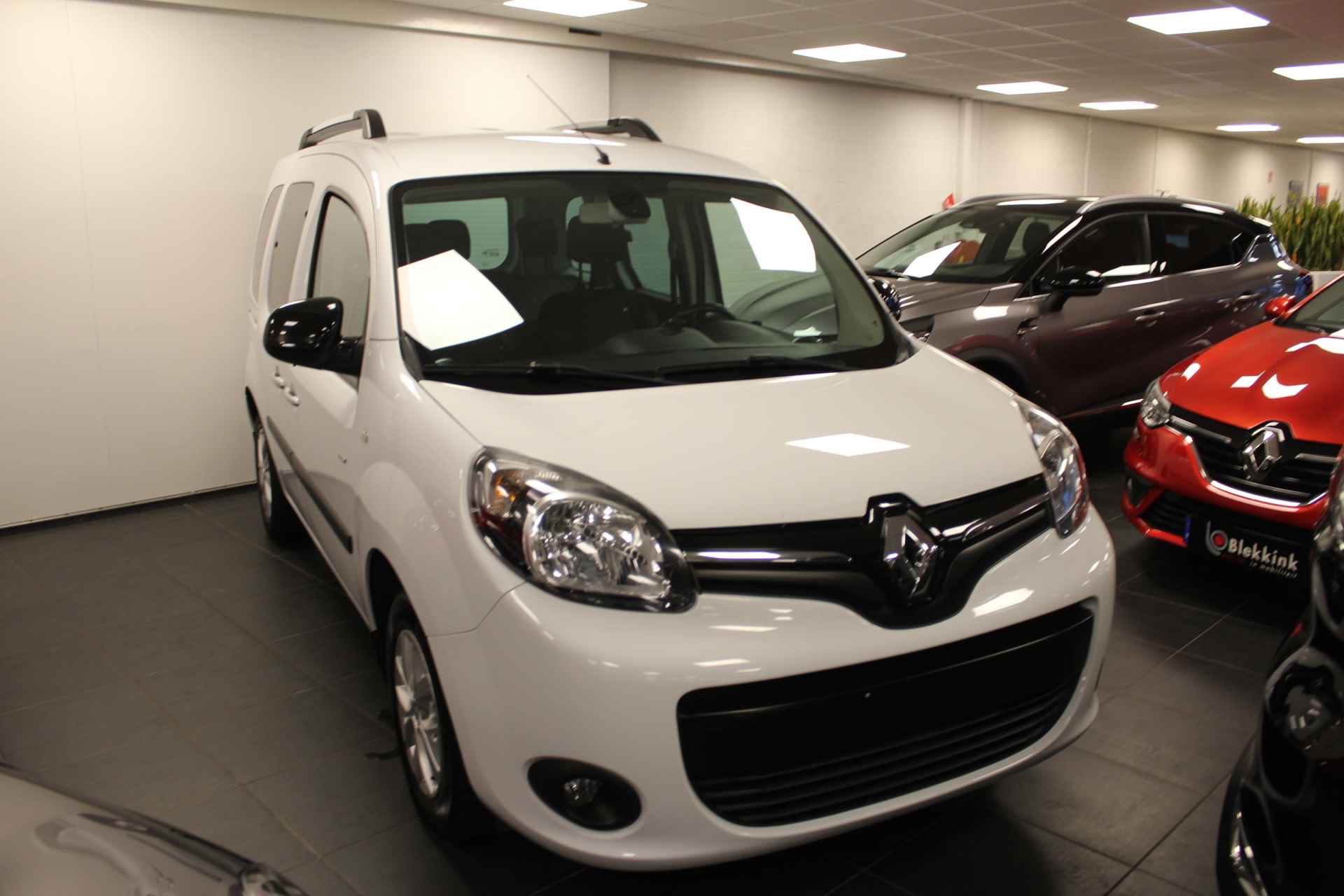 Renault Kangoo Family 1.2 TCe EDC Limited 115 pk AUTOMAAT,Airco, Cruise contr. PDC - 7/14