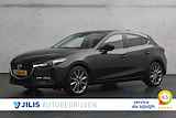 Mazda 3 2.0 SkyActiv-G 120 TS+ | Camera | Parkeersensoren | Climate control | Verwarmde stoelen en stuurwiel | LED