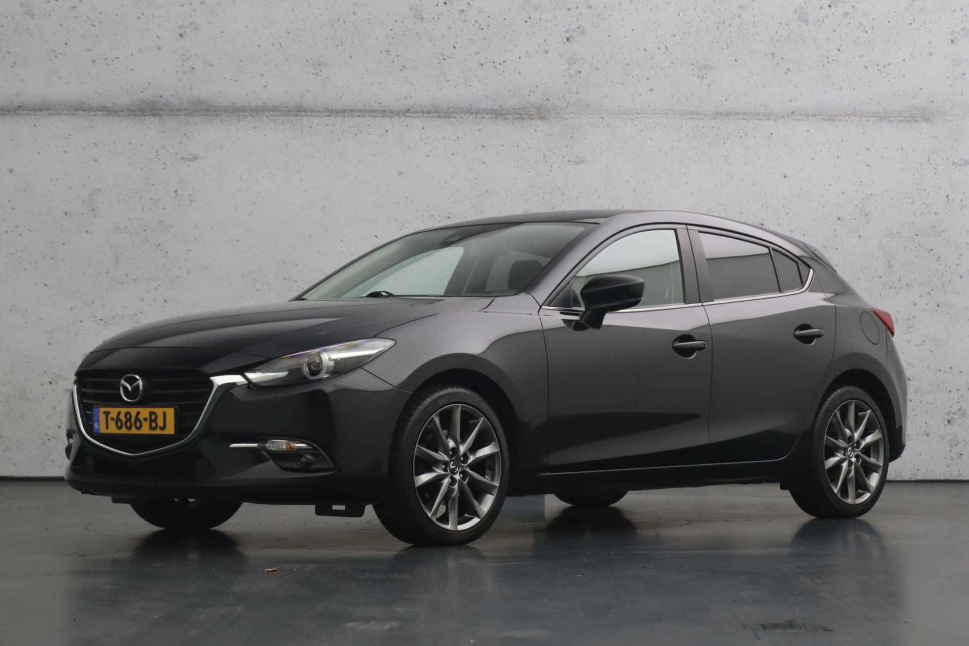 Mazda 3 2.0 SkyActiv-G 120 TS+ | Camera | Parkeersensoren | Climate control | Verwarmde stoelen en stuurwiel | LED - 6/30