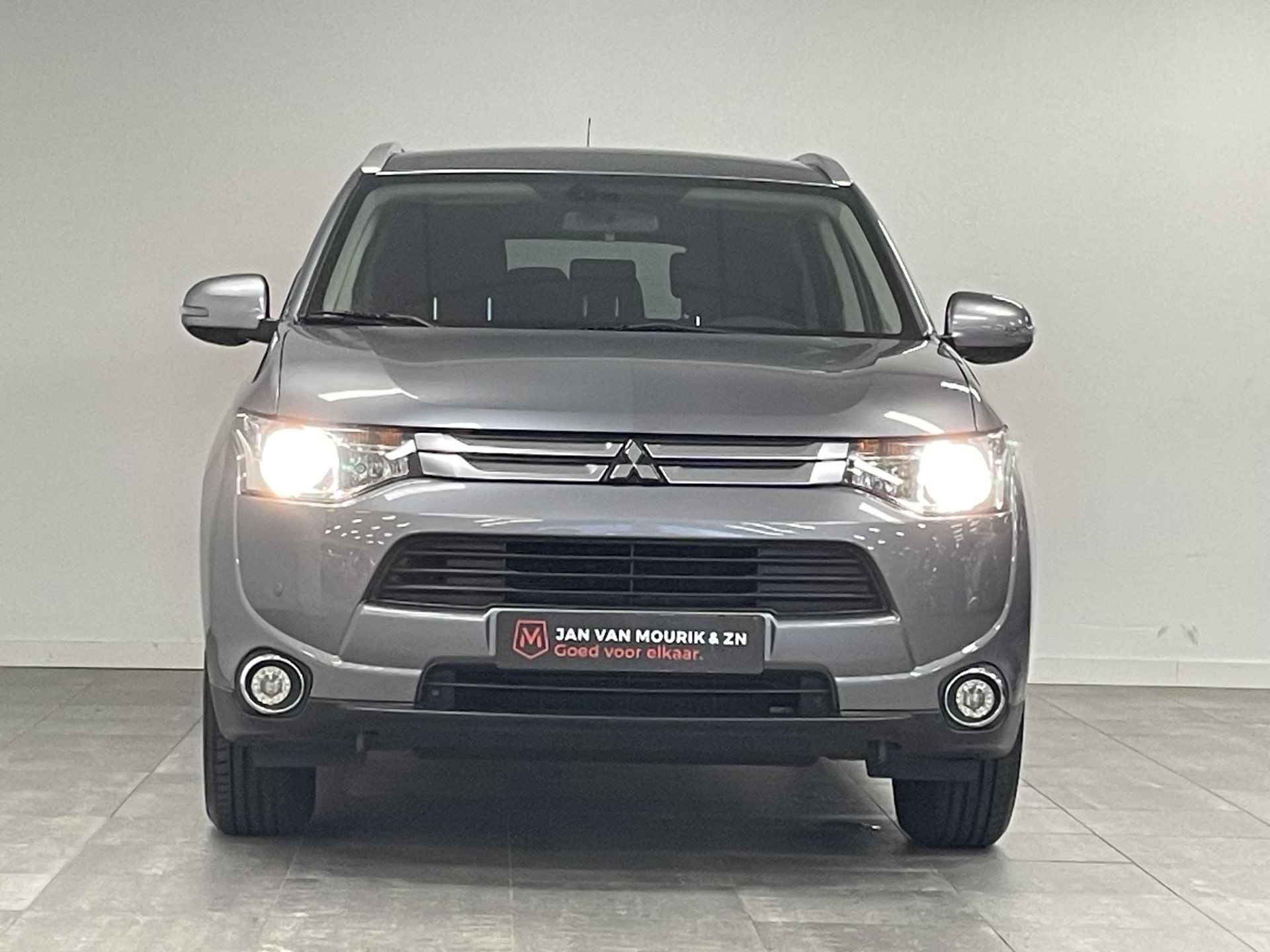 Mitsubishi Outlander 2.0 CVT Business Edition Automaat | 7 persoons | Navigatie - 5/26