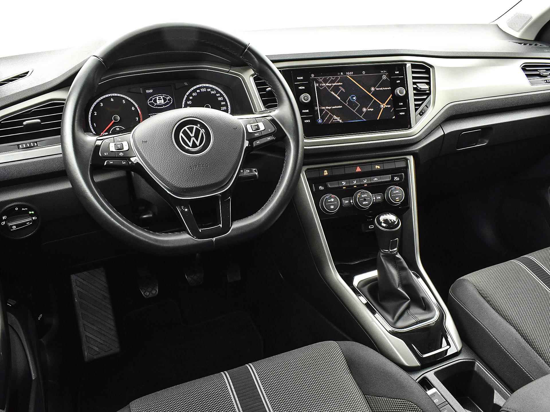 Volkswagen T-Roc 1.0 Tsi 110pk Style Business | ACC | Climatronic | Navi | P-Sensoren | Camera | Elek. Achterklep | 18'' Inch | Garantie t/m 31-12-2025 of 100.000km - 14/30