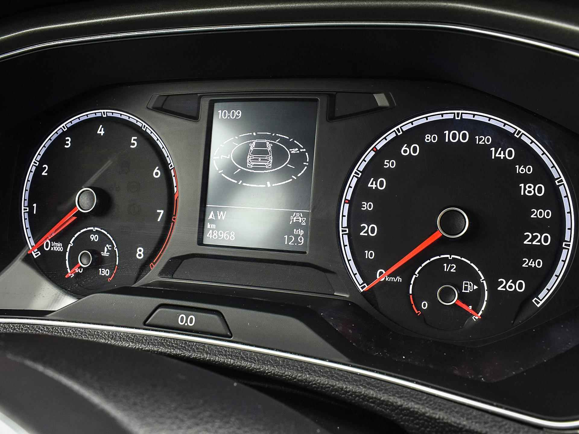 Volkswagen T-Roc 1.0 Tsi 110pk Style Business | ACC | Climatronic | Navi | P-Sensoren | Camera | Elek. Achterklep | 18'' Inch | Garantie t/m 31-12-2025 of 100.000km - 16/30