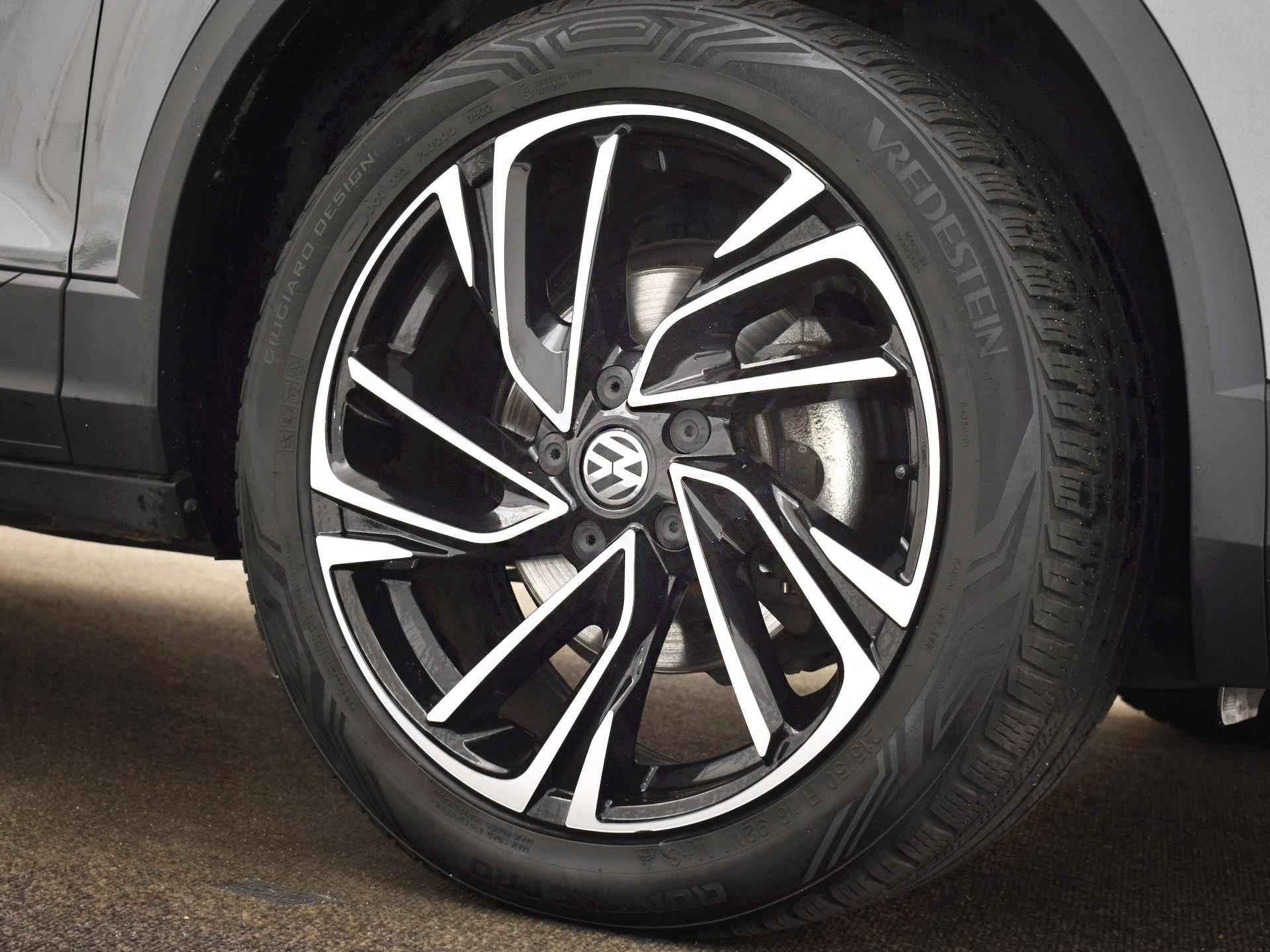 Volkswagen T-Roc 1.0 Tsi 110pk Style Business | ACC | Climatronic | Navi | P-Sensoren | Camera | Elek. Achterklep | 18'' Inch | Garantie t/m 31-12-2025 of 100.000km - 19/30