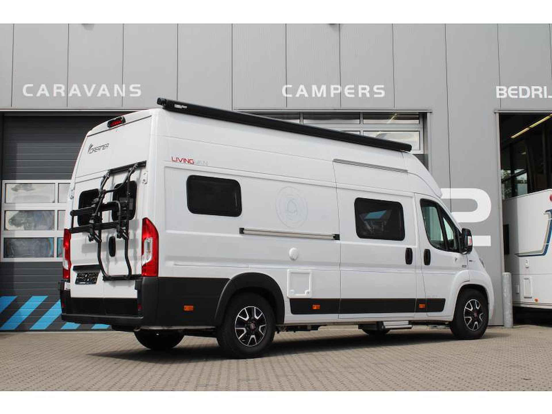 Dreamer Living Van 630  Automaat Rondzit Uni - 5/24