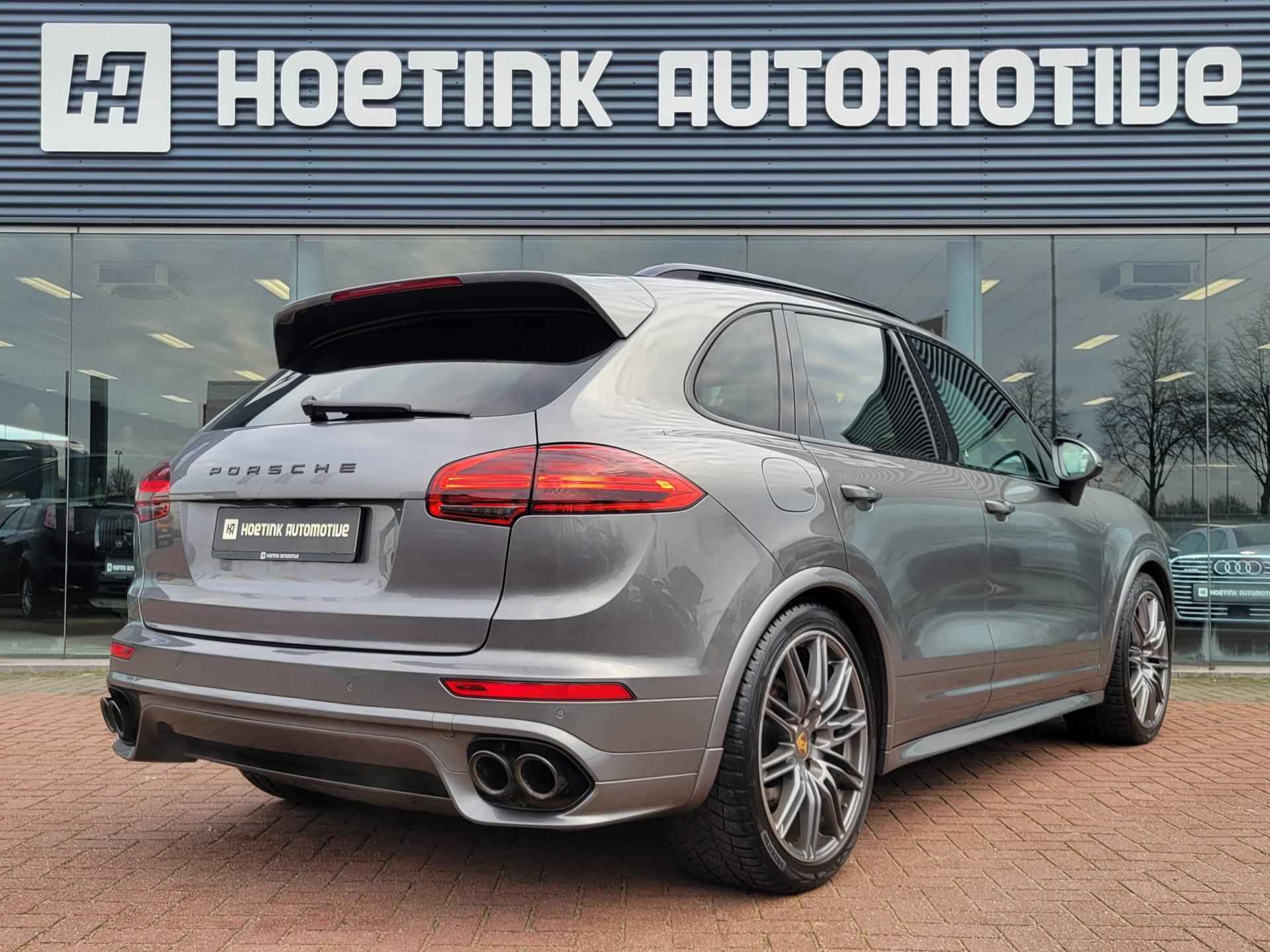 Porsche Cayenne 4.2 D S | Pano | Lucht | Elc trekhaak - 2/50