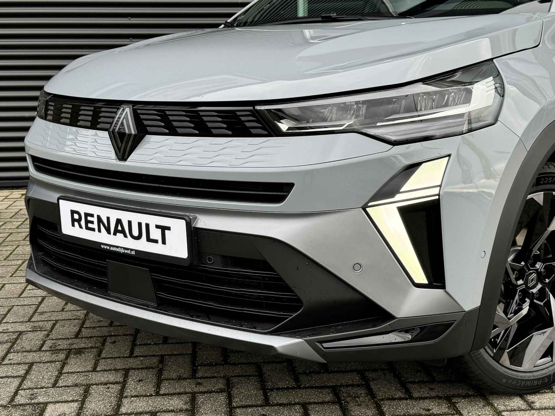 Renault Symbioz E-Tech hybrid 145 esprit Alpine Elektrische achterklep, Harman Kardon audio - 9/47