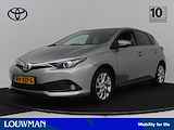 Toyota Auris 1.2T Trend | Navigatie | Camera | Panoramadak | Trekhaak | LM velgen | Cruise Control |