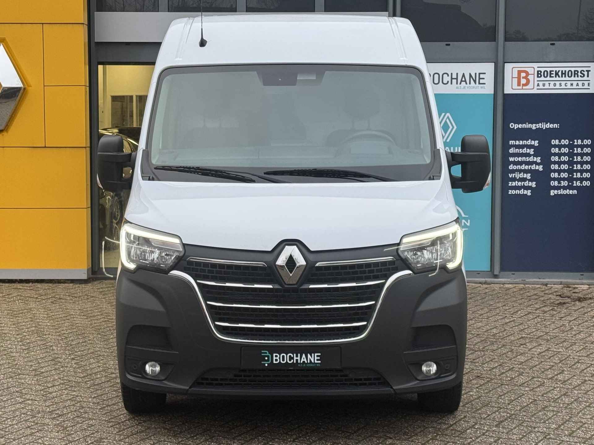 Renault Master T35 2.3 dCi 135 L2H2 Work Edition | NL-auto! | Navi | Airco | Cruise | Trekhaak | PDC + Camera | Bedrijfswageninrichting | Apple Carplay/Android Auto - 5/44