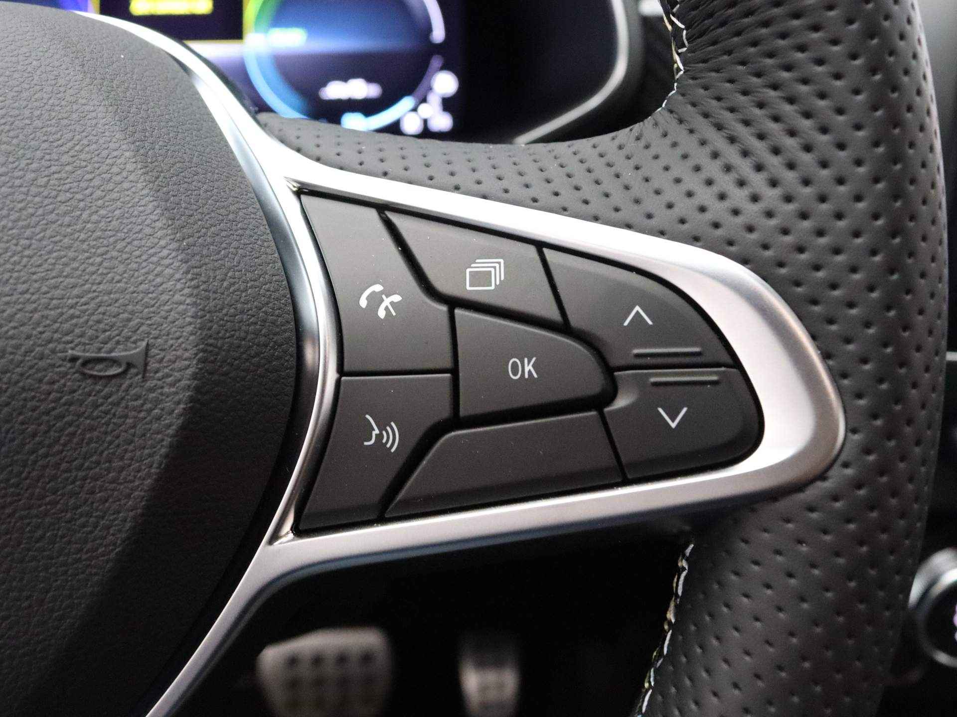 Renault Arkana E-Tech hybrid 145pk E-Tech engineered ALL-IN PRIJS! Adapt. cruise | Camera | Navi | Stoel-/stuurverwarming - 21/42