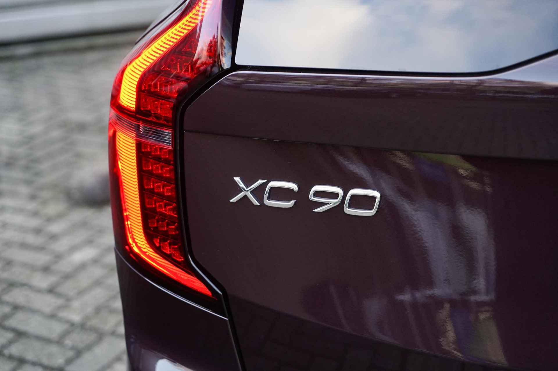 Volvo XC90 2.0 T8 Plug-in hybrid AWD Ultra Bright | Bowers & Wilkins | Actieve luchtvering met FOUR-C | Extra getint glas achter | Gelamineerde zijruiten rondom | - 8/30