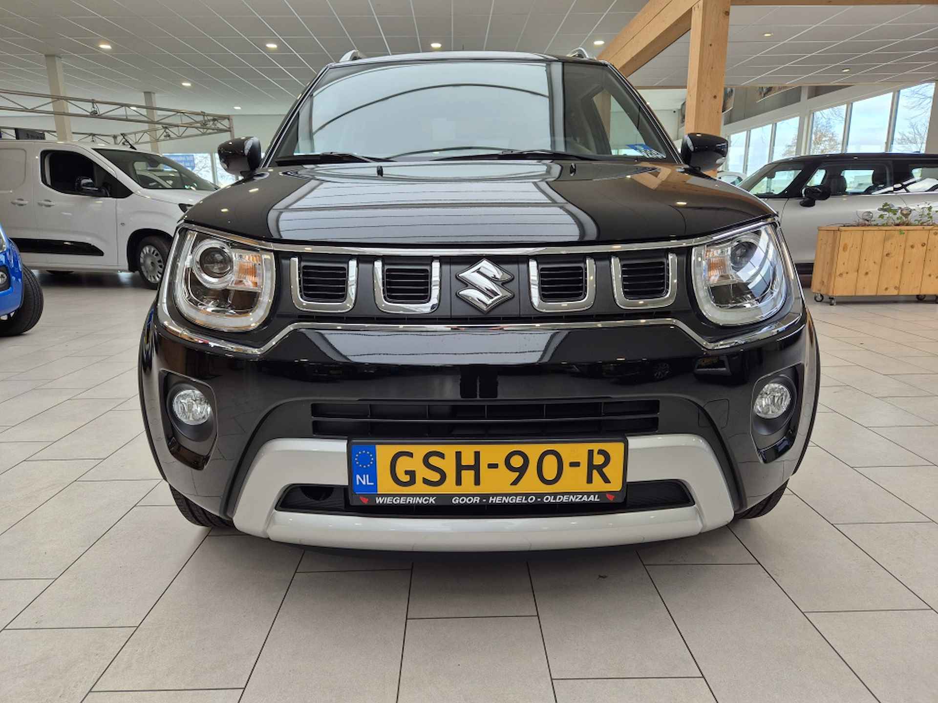 Suzuki Ignis 1.2 Smart Hybrid Style [Cruisecontrol|Carplay|Camera|Clima] - 2/28