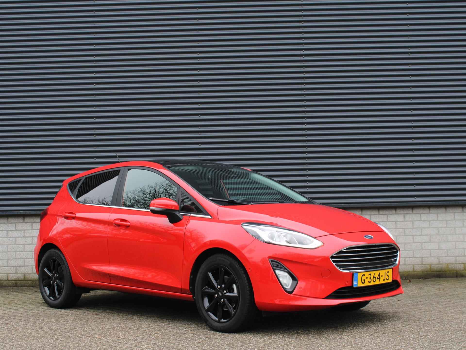 FORD Fiesta Titanium 100pk Automaat I 5-Deurs I Navigatie I Camera I Panoramadak I Winter Pack I Parkeersensoren voor en achter - 3/34