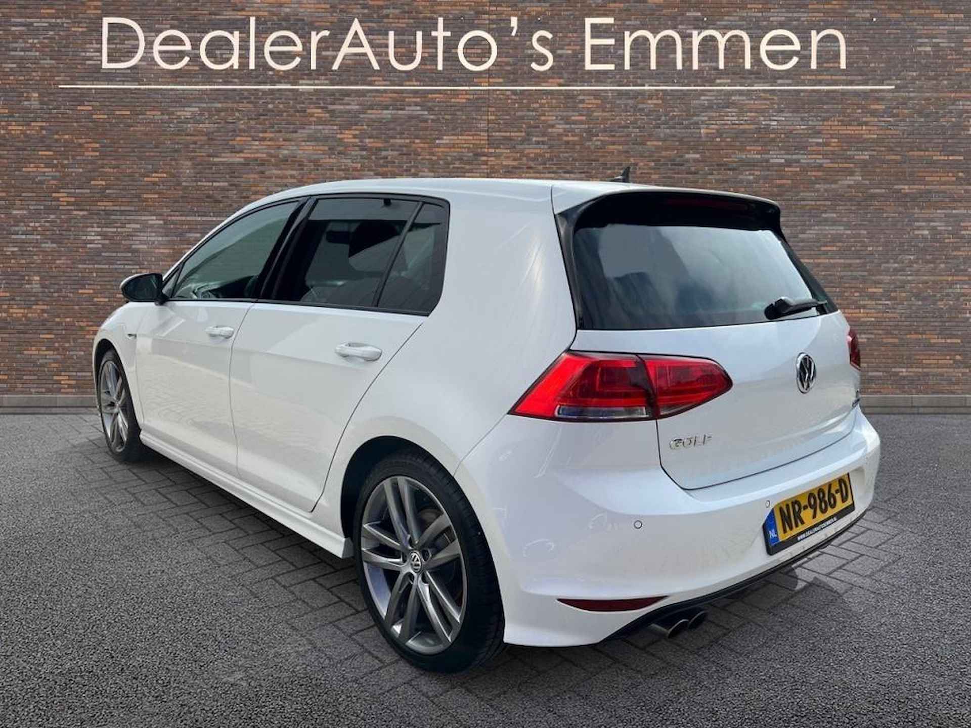 Volkswagen Golf 1.4 TSI R-LINE KEYLESS CRUISE ECC NAVIGATIE - 3/36