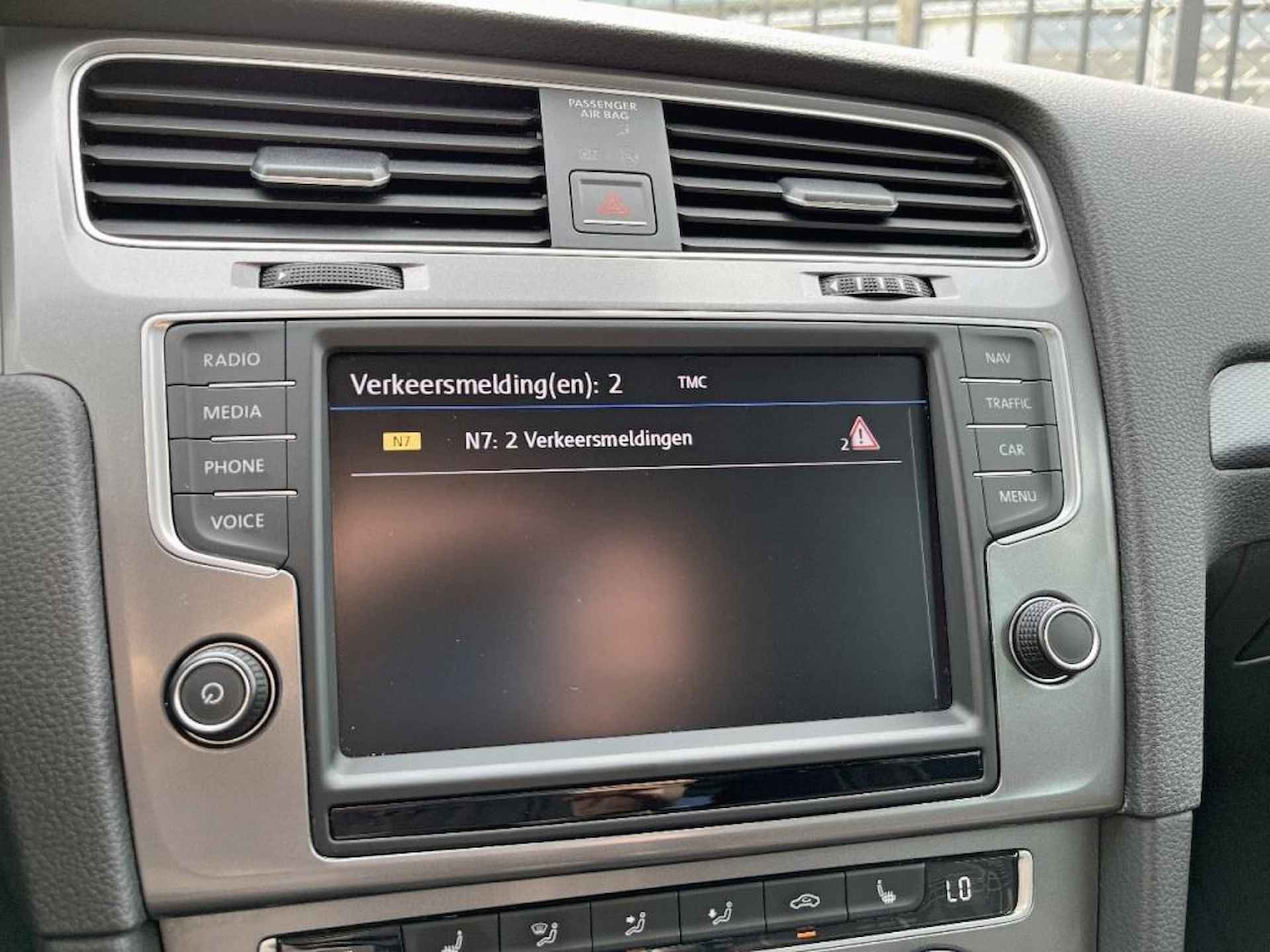 Volkswagen Golf 1.4 TSI R-LINE KEYLESS CRUISE ECC NAVIGATIE - 28/36