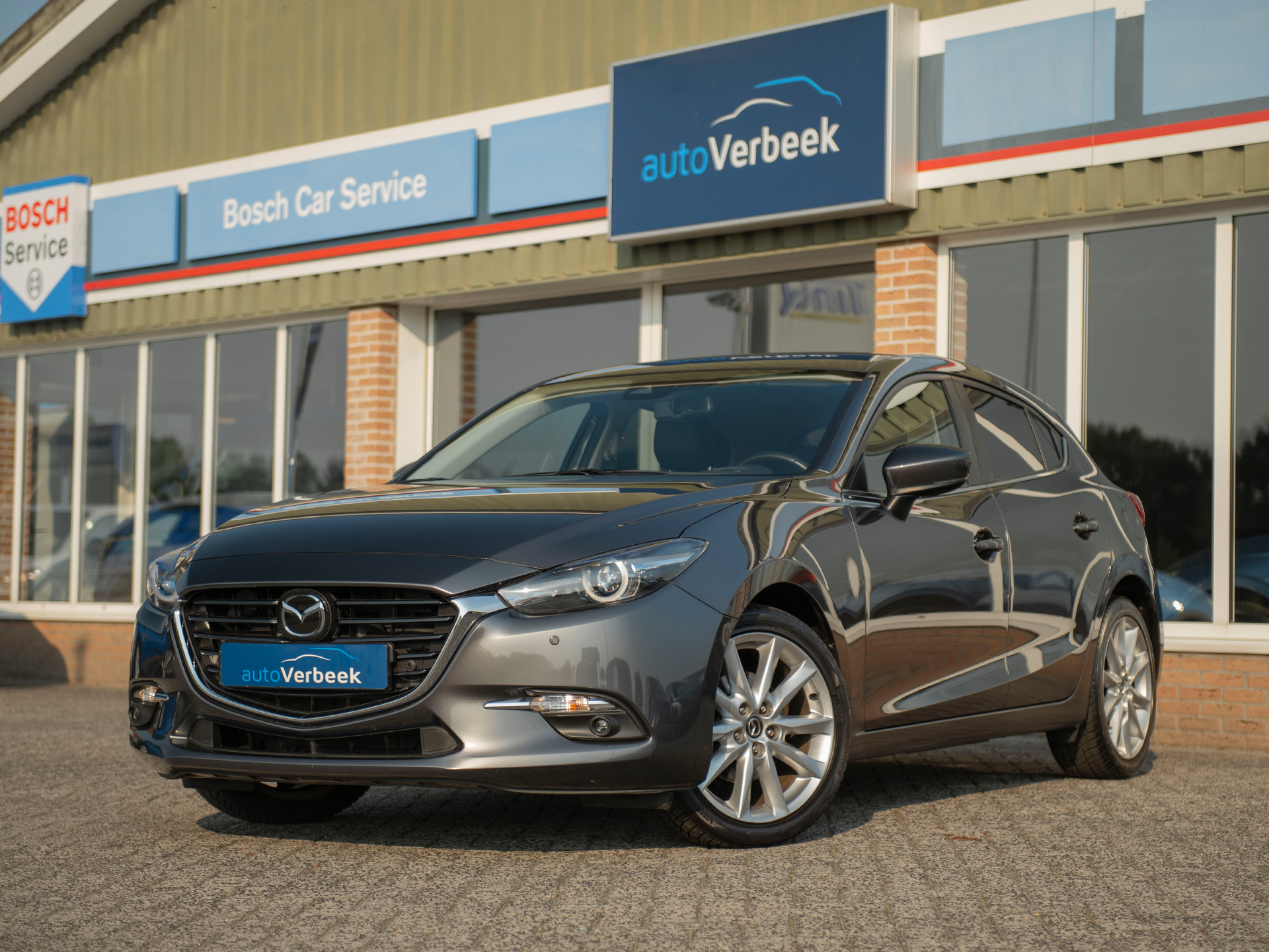 Mazda 3 2.0 SkyActiv-G 120 GT-M | Navi & Apple Carplay/Android Auto | Leer | Bose | Stoel-/stuurverwarming | ACC | LED | Head-up | Camera