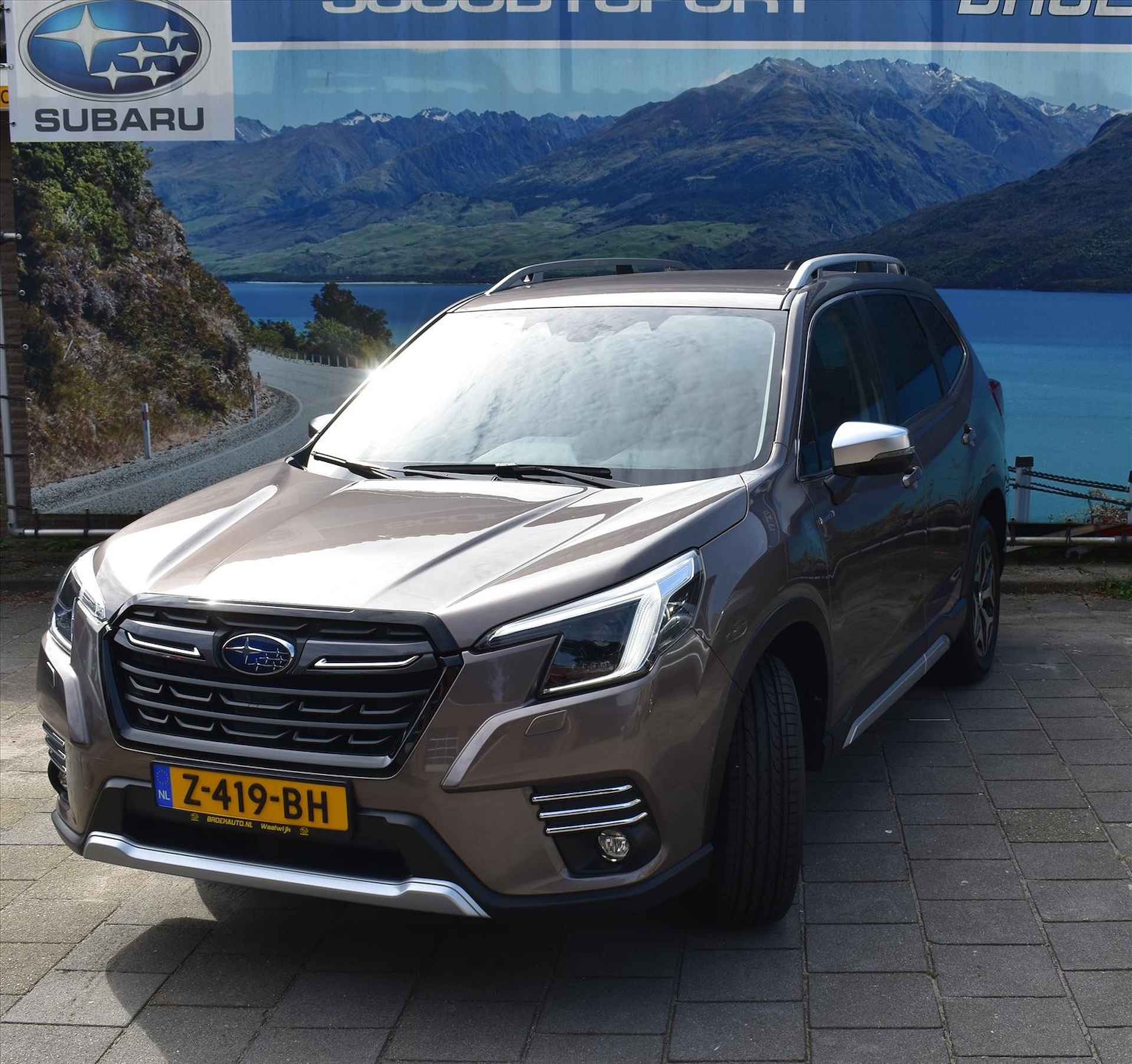 Subaru Forester 2.0i e-BOXER  MHEV CVT Luxury - 2/55