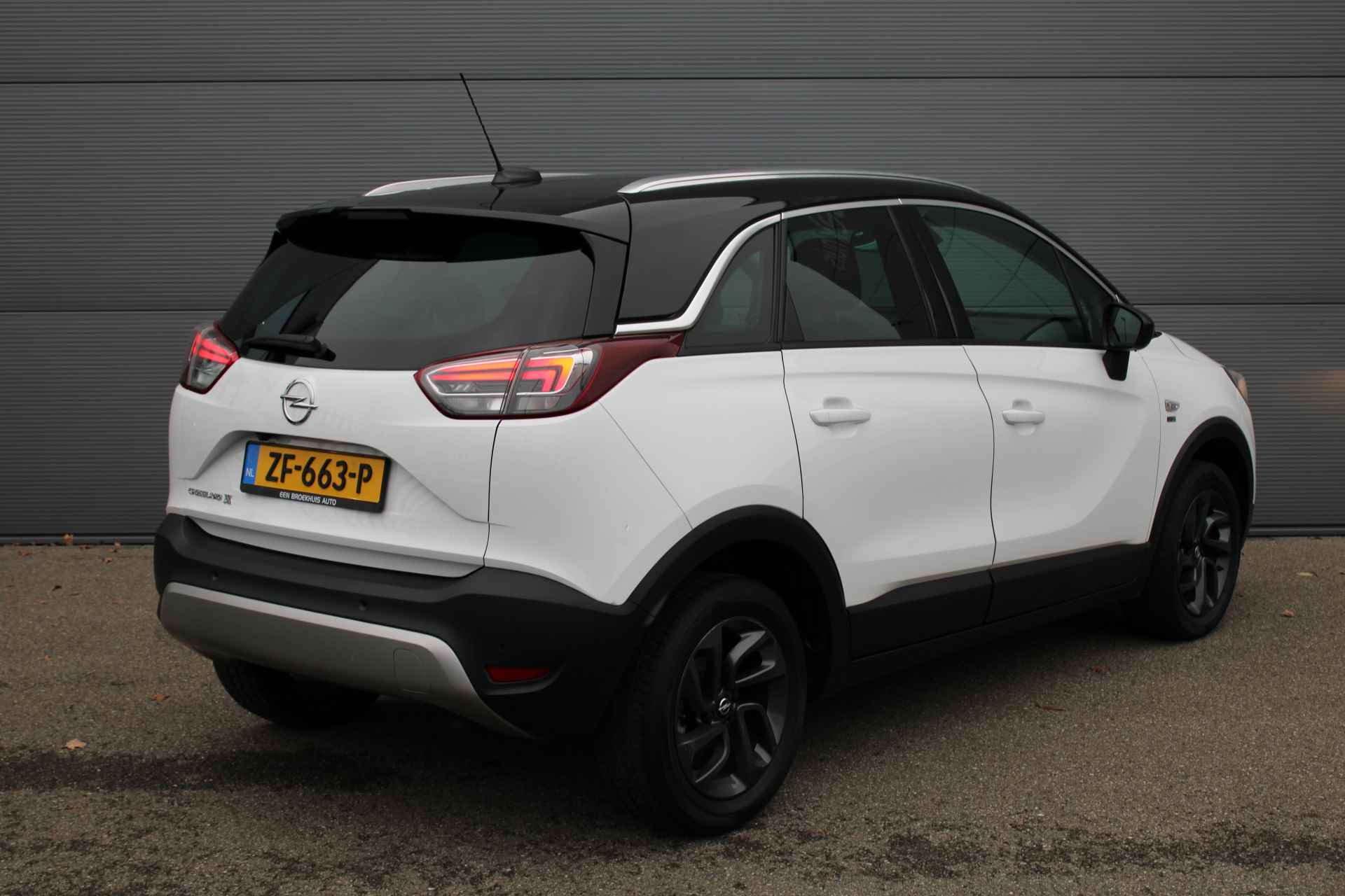 Opel Crossland X 1.2 Turbo 120 Jaar Edition | NAVI | CAMERA | CLIMA | PDC V+A | TWO TONE - 3/28