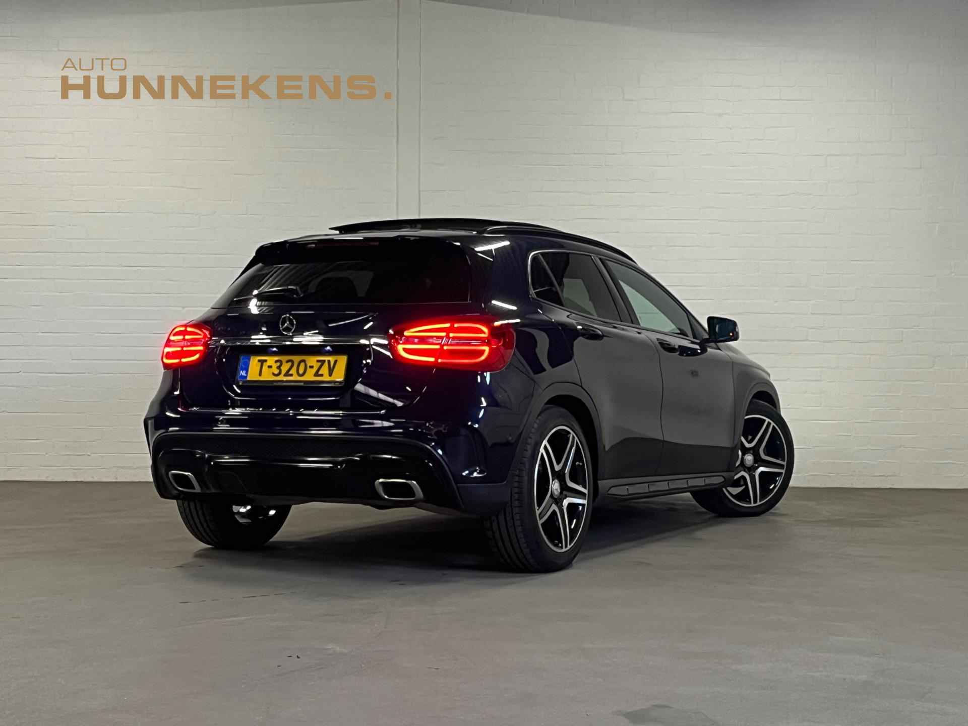 Mercedes-Benz GLA-klasse 200 AMG | Night pakket | Open dak | Camera | Cruise & Climate c. | 19” AMG wielen - 2/33