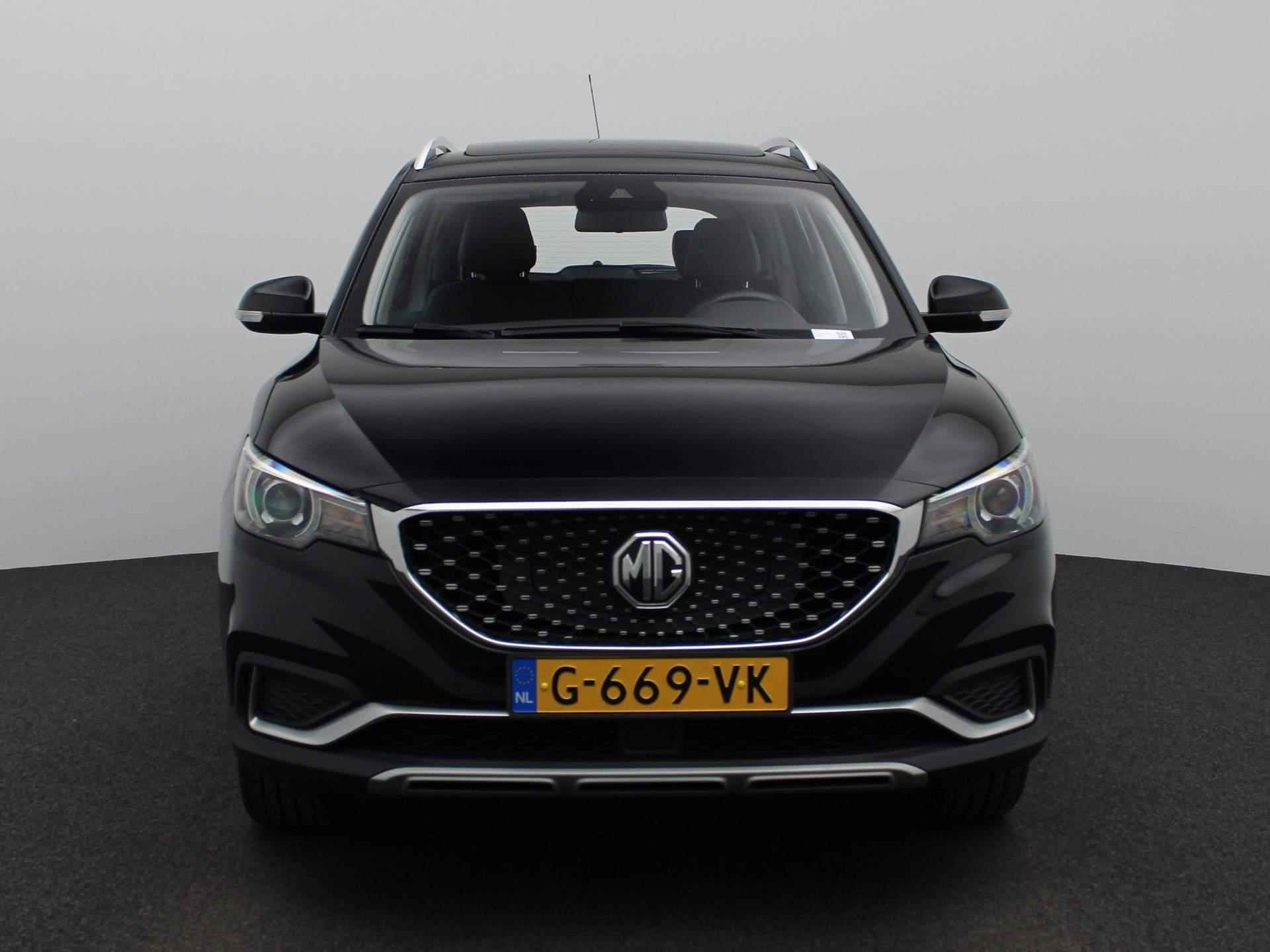 MG ZS EV Luxury 45 kWh | Navigatie | Airco | Camera | Schuifdak | LMV | - 3/39