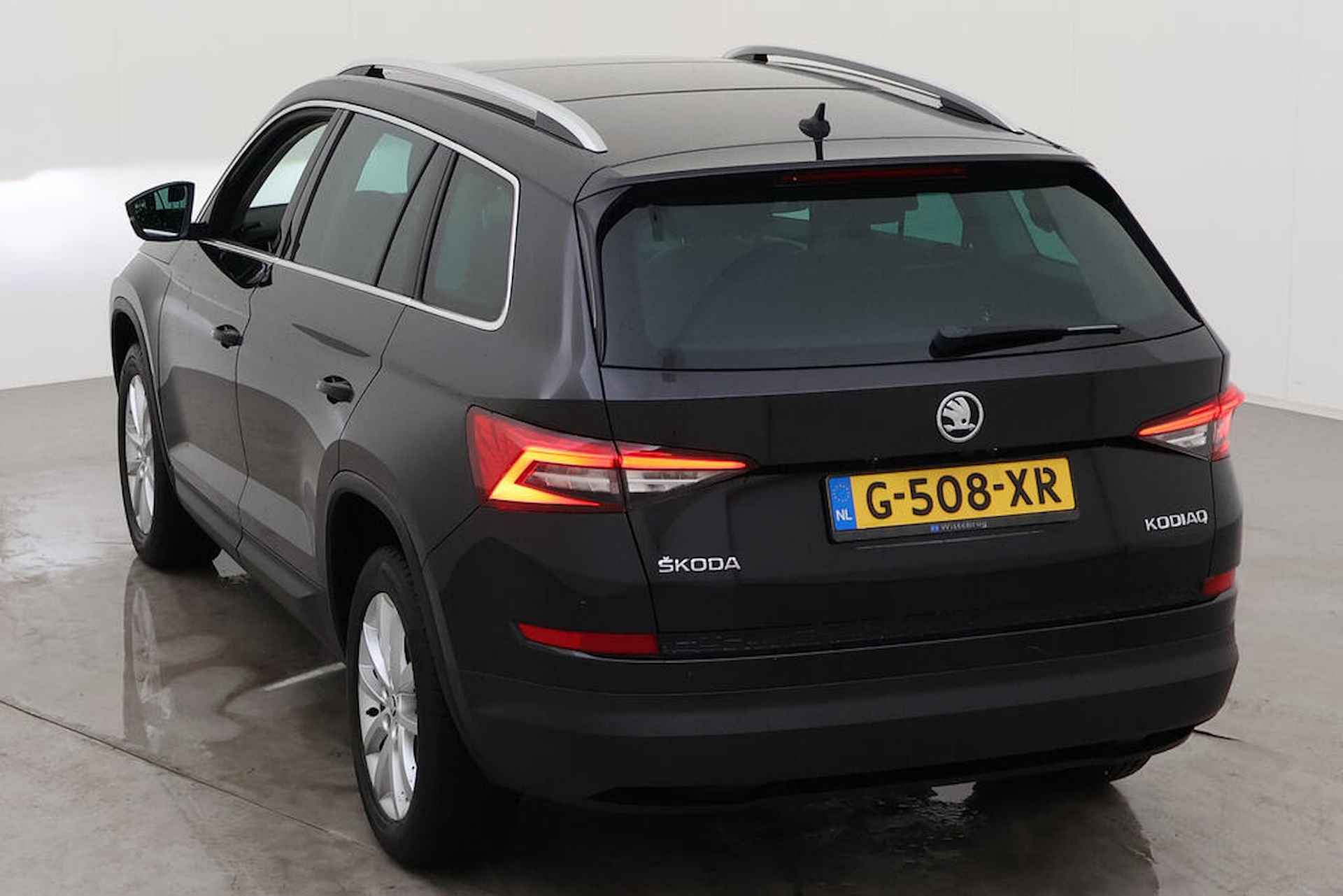 Škoda Kodiaq 1.5 TSI Business Edition 7p. / Pano / Digitaal dashboard / Parkeersensoren / Parkeercamera / Lichtmetaal 18 inch - 9/16