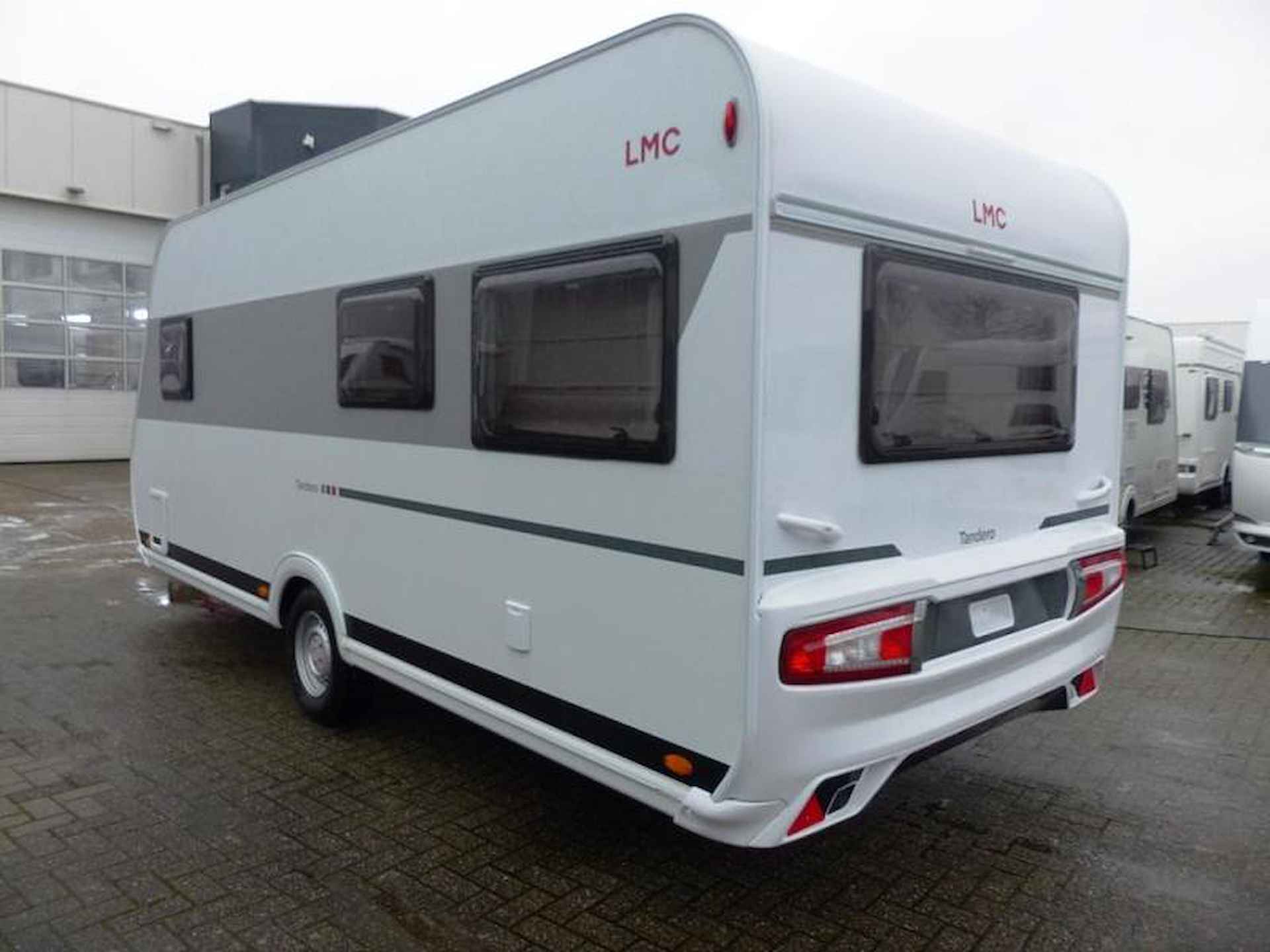 LMC Tandero 480 D met fransbed - 4/15