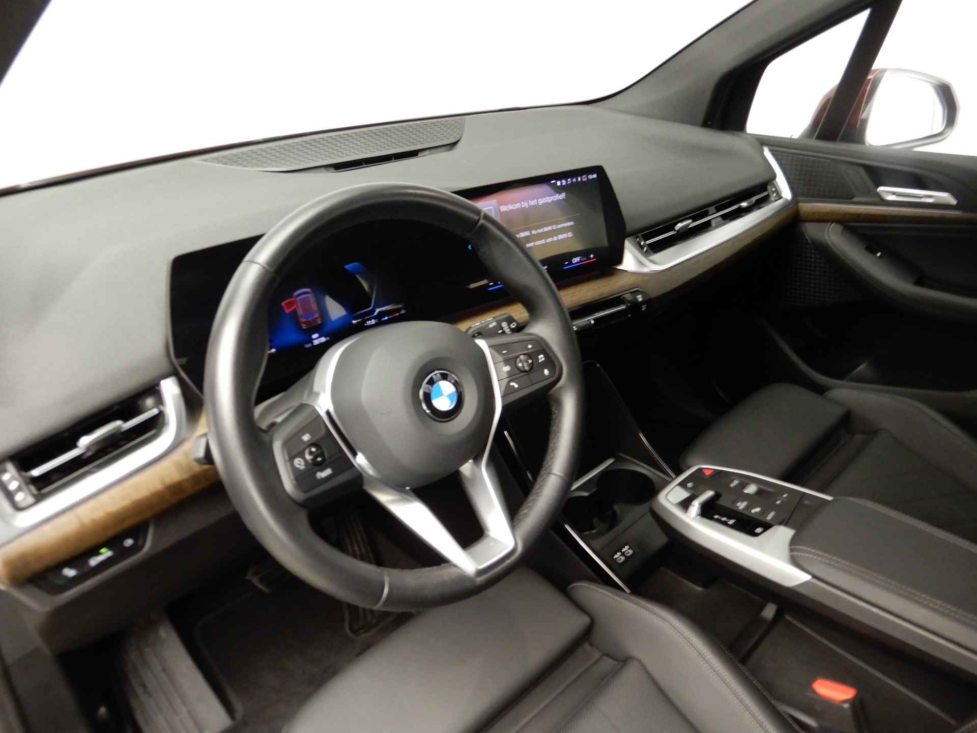 BMW 2 Serie Active Tourer 218i LED / Navigatie / Sportstoelen / Chrome line / DAB / Alu 17 inch - 7/33