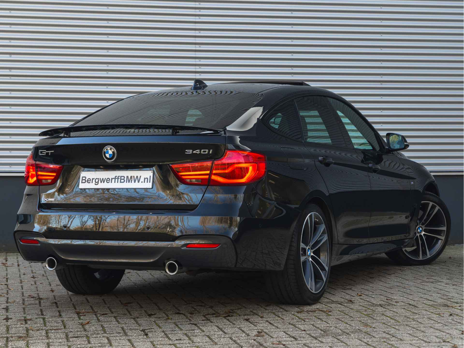 BMW 3-serie Gran Turismo 340i xDrive M-Sport - Pano - Memory - Harman Kardon - Leder Dash - GT - 2/42