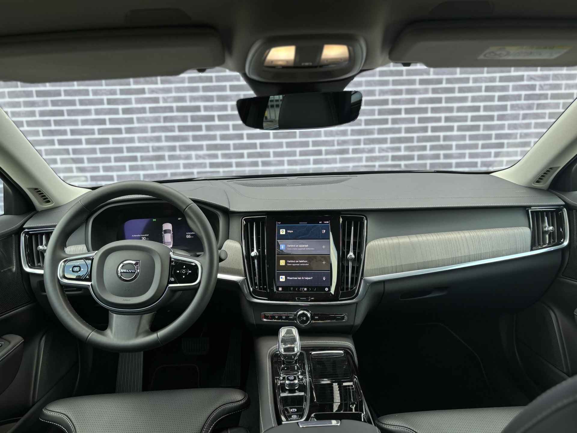 Volvo S90 T8 Plug-in hybrid AWD Plus Dark Long Range | Harman Kardon audio | Stoelventilatie | Google Maps navigatie | Adaptive Cruise control - 15/25