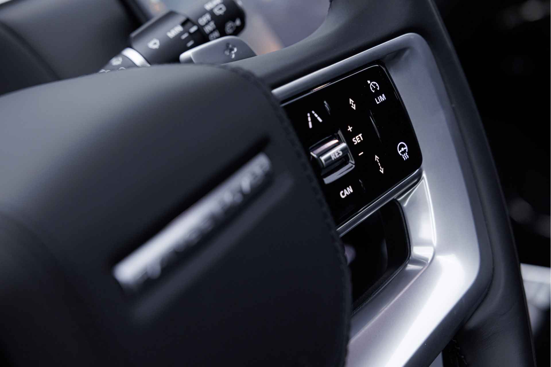Land Rover Range Rover P510e SV PHEV | FULL OPTIONS | Fabrieksgarantie t/m aug 2028 - 11/43