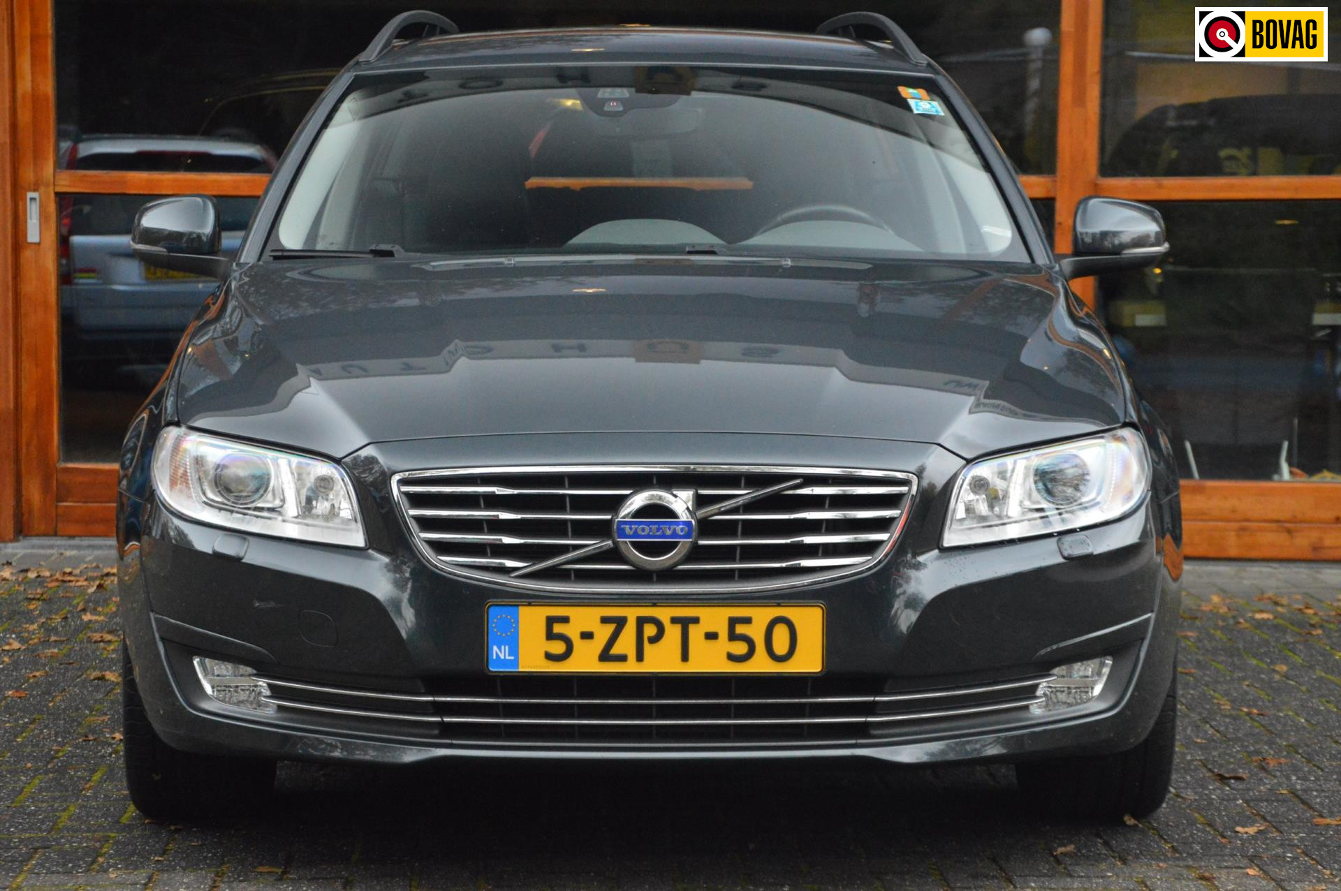 Volvo V70 T4 Nordic+ | standkachel | stoelverwarming | On-Call | Leder Bekleed | Cruise-Control |