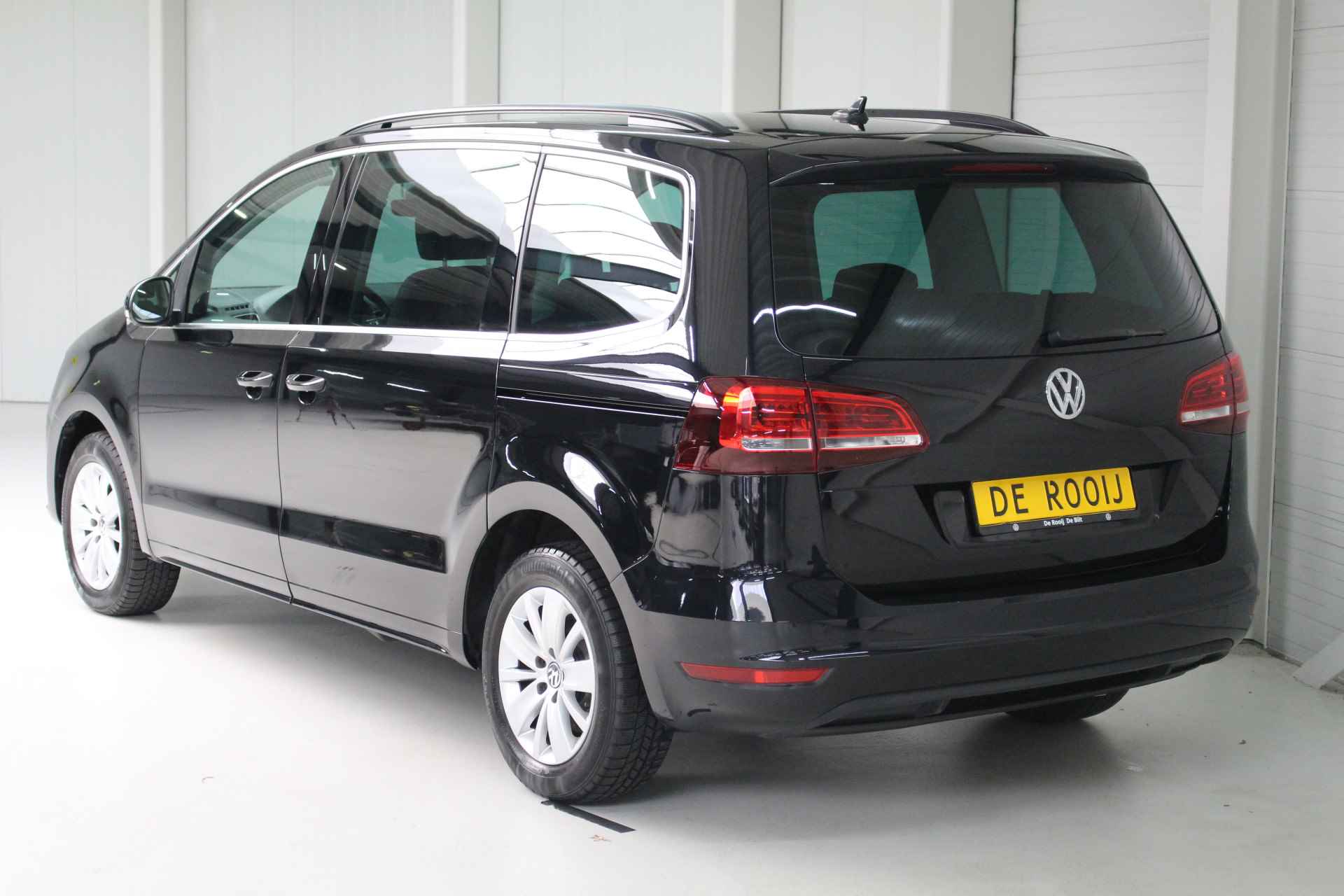 Volkswagen Sharan 1.4 TSI DSG 150PK 7-Persoons Navigatie | Climate Control | Stoelverwarming | - 4/25