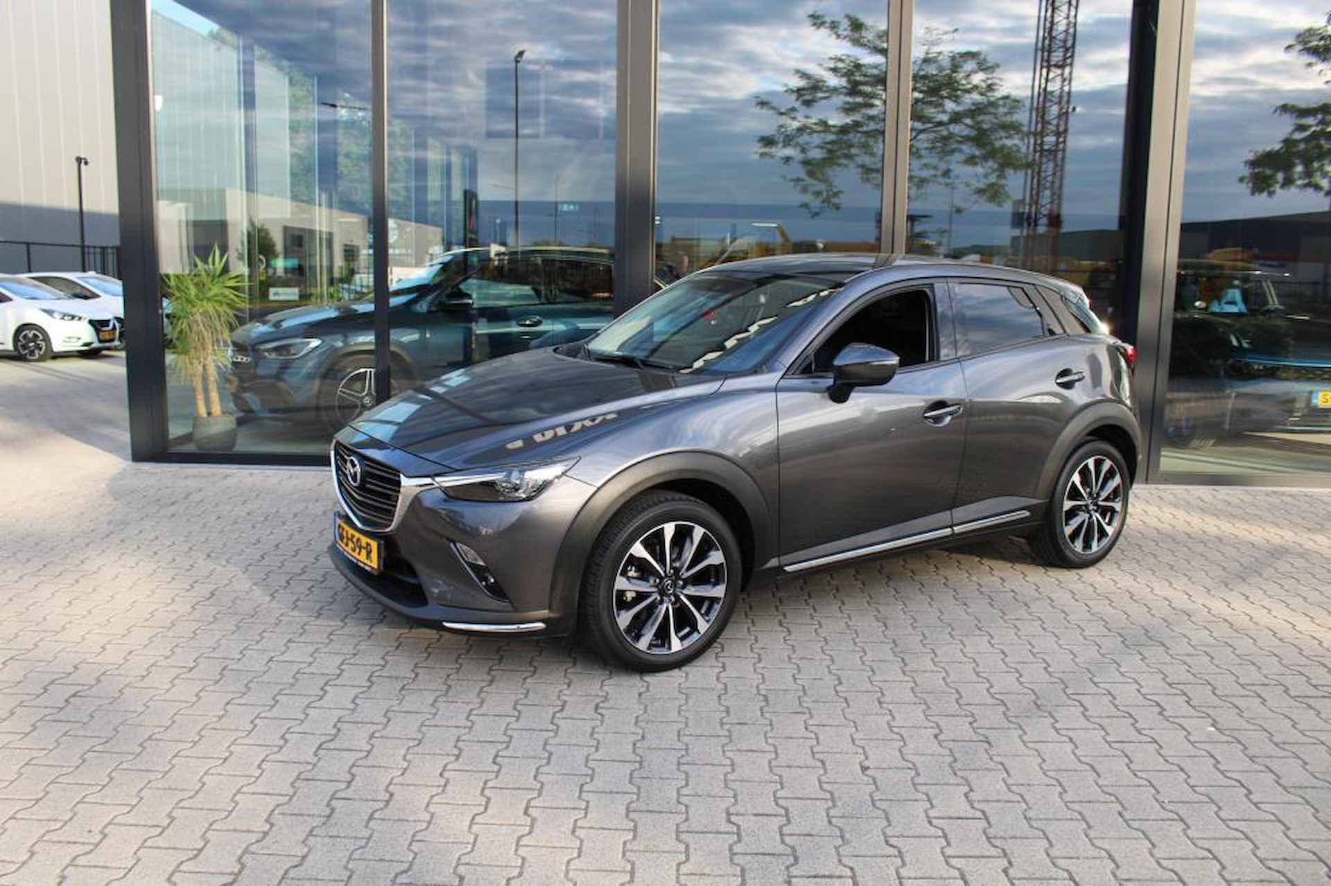 Mazda CX-3 2.0 SkyActiv-G 120 GT-M Rijklaar met bovag garantie - 2/10