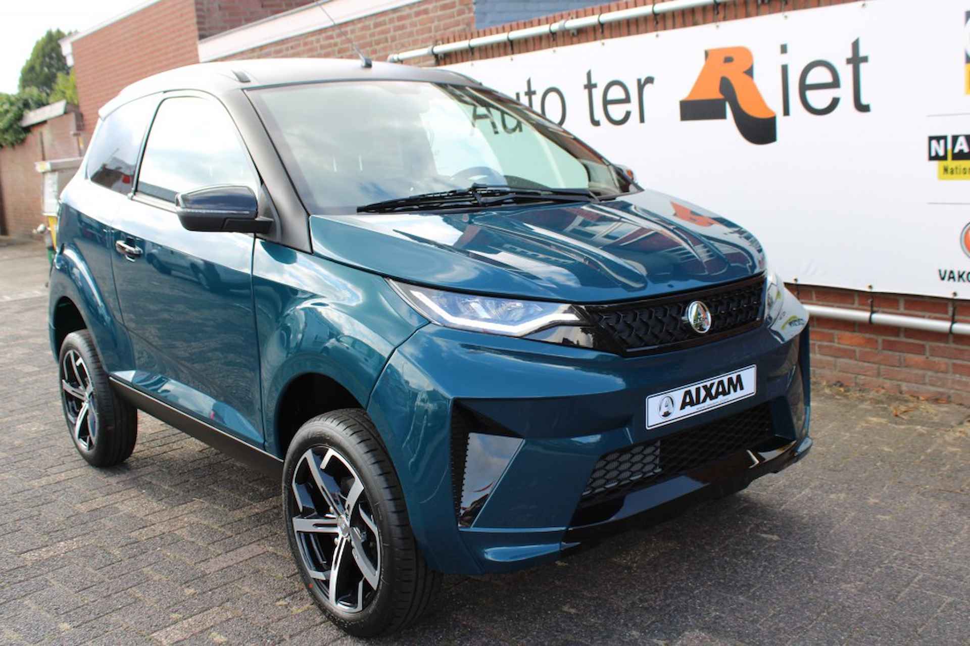 AIXAM Crossover Premium 45 km auto brommobiel nieuw - 8/26