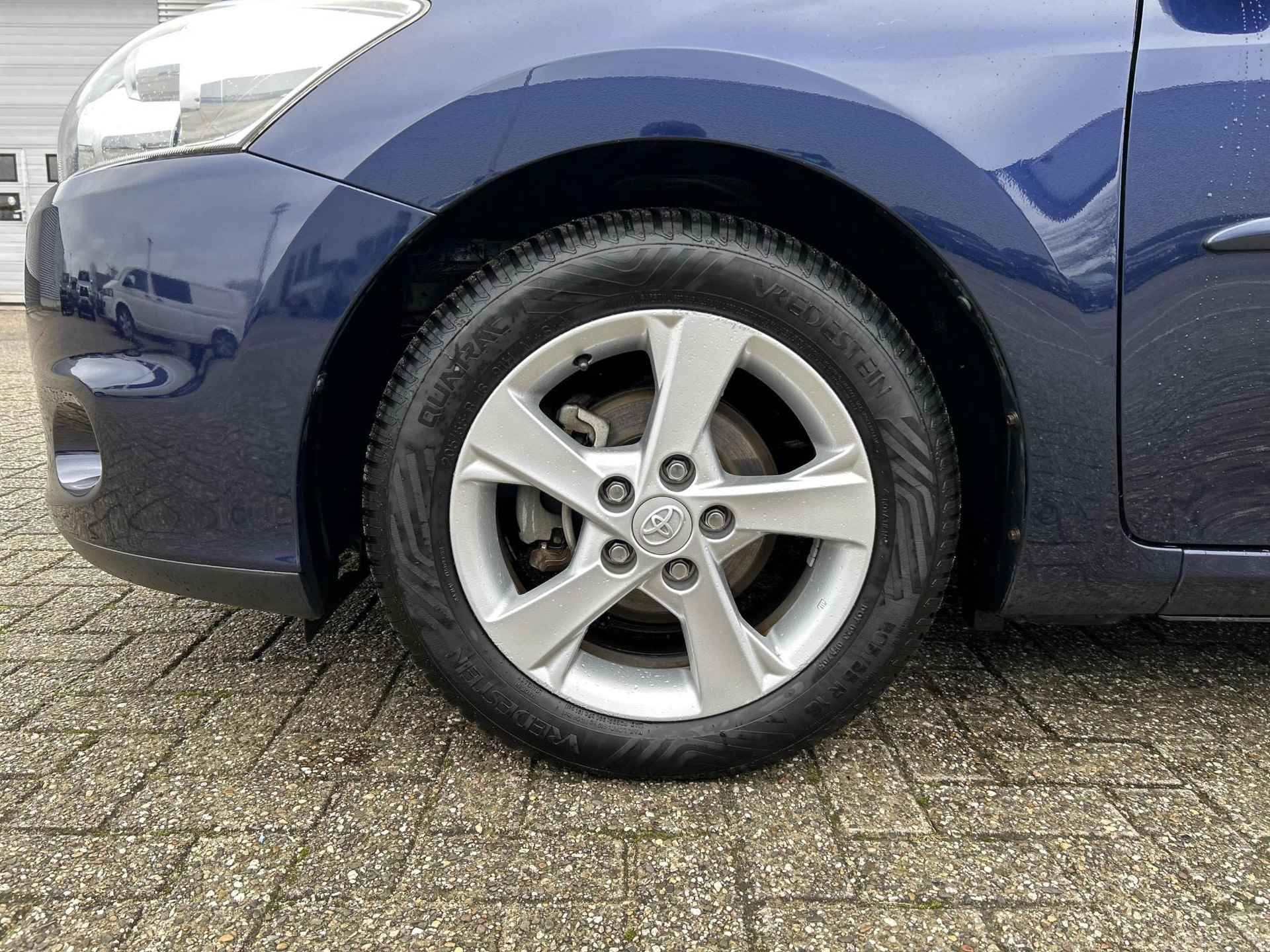 Toyota Auris 1.6 Dynamic - 26/29